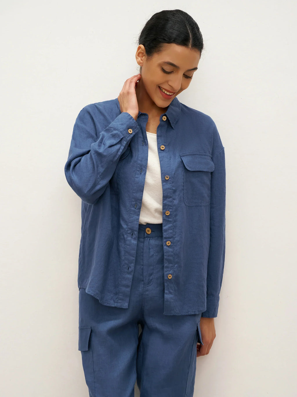 LINTICO 100% Linen Flap-Patch Buttoned Closure Shirt Jacket JANE — detail shot 9