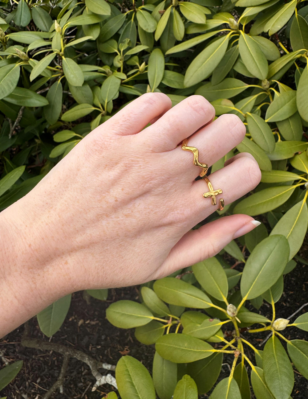Elevated Faith Textured Wrapped Cross Ring — detail shot 10