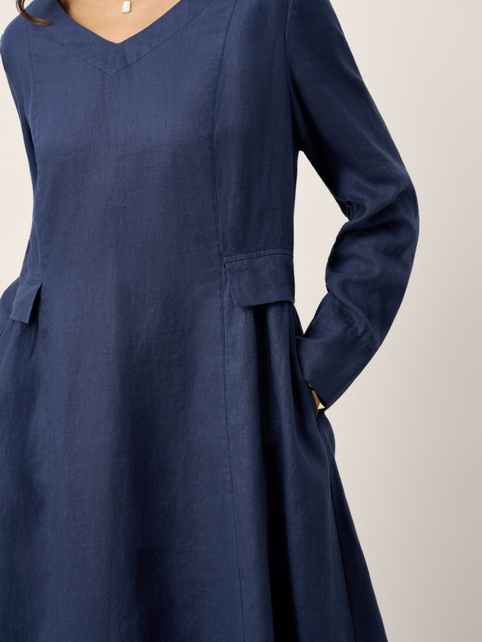 LINTICO 100% Linen Gathered Waist Flap Detail Midi Dress DIANA — detail shot 8
