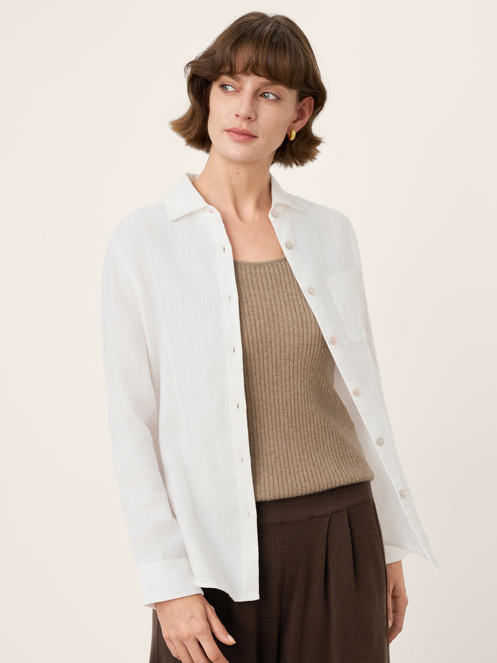 LINTICO 100% Mongolian Cashmere Versatile Crew Neck Tank Top VIVIANA — product on model