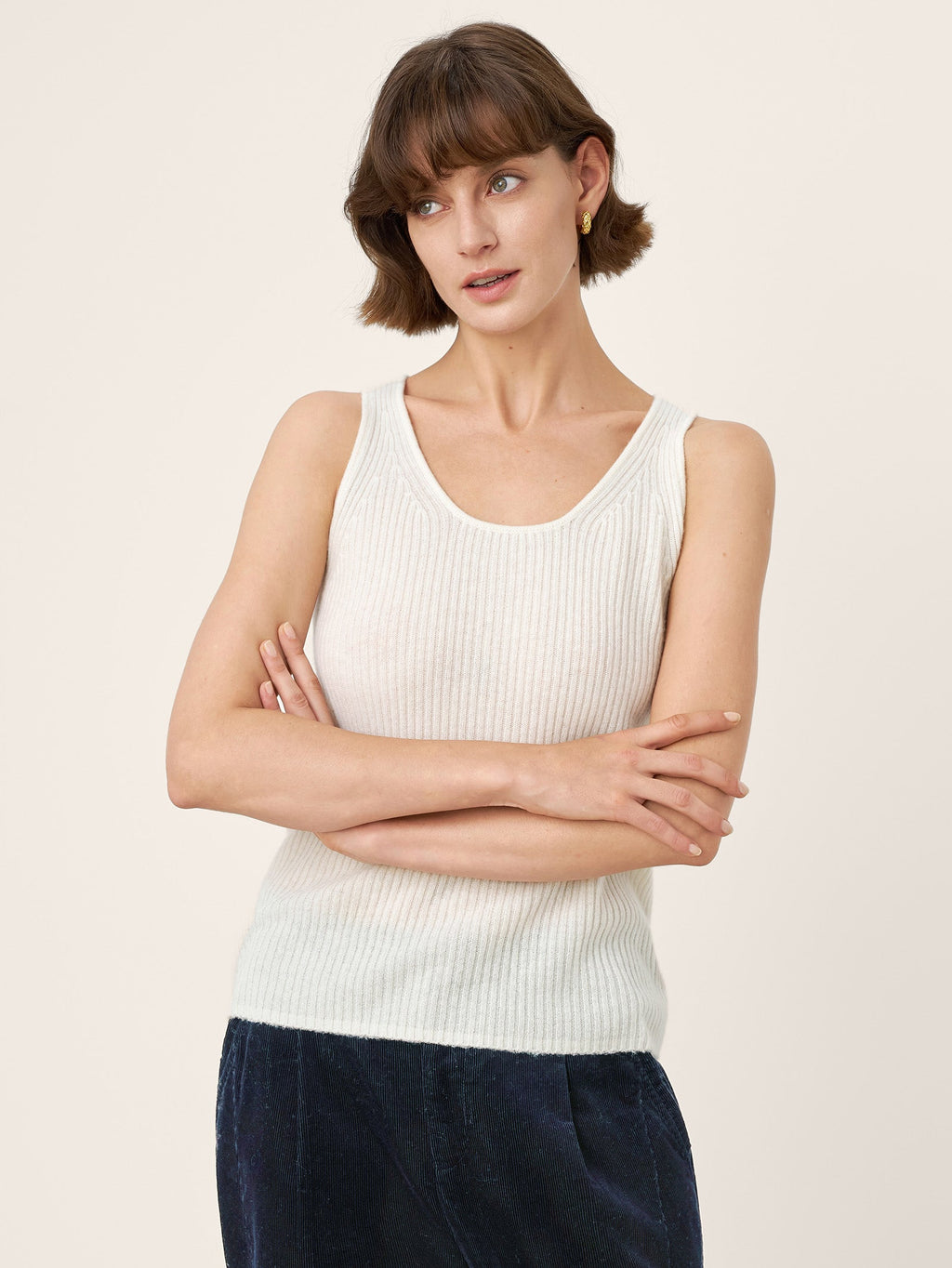 LINTICO 100% Mongolian Cashmere Versatile Crew Neck Tank Top VIVIANA — lifestyle context