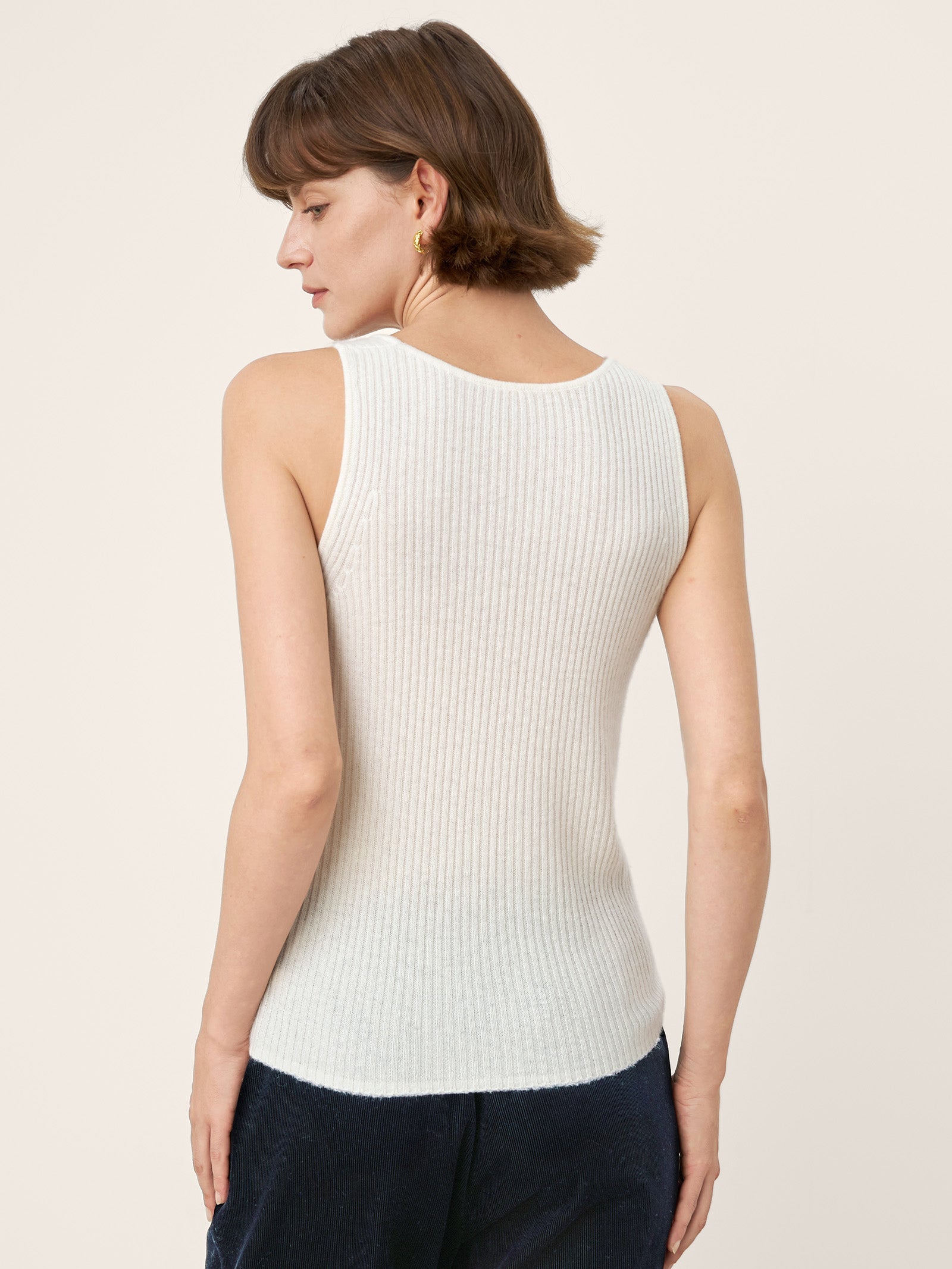 LINTICO 100% Mongolian Cashmere Versatile Crew Neck Tank Top VIVIANA — side view