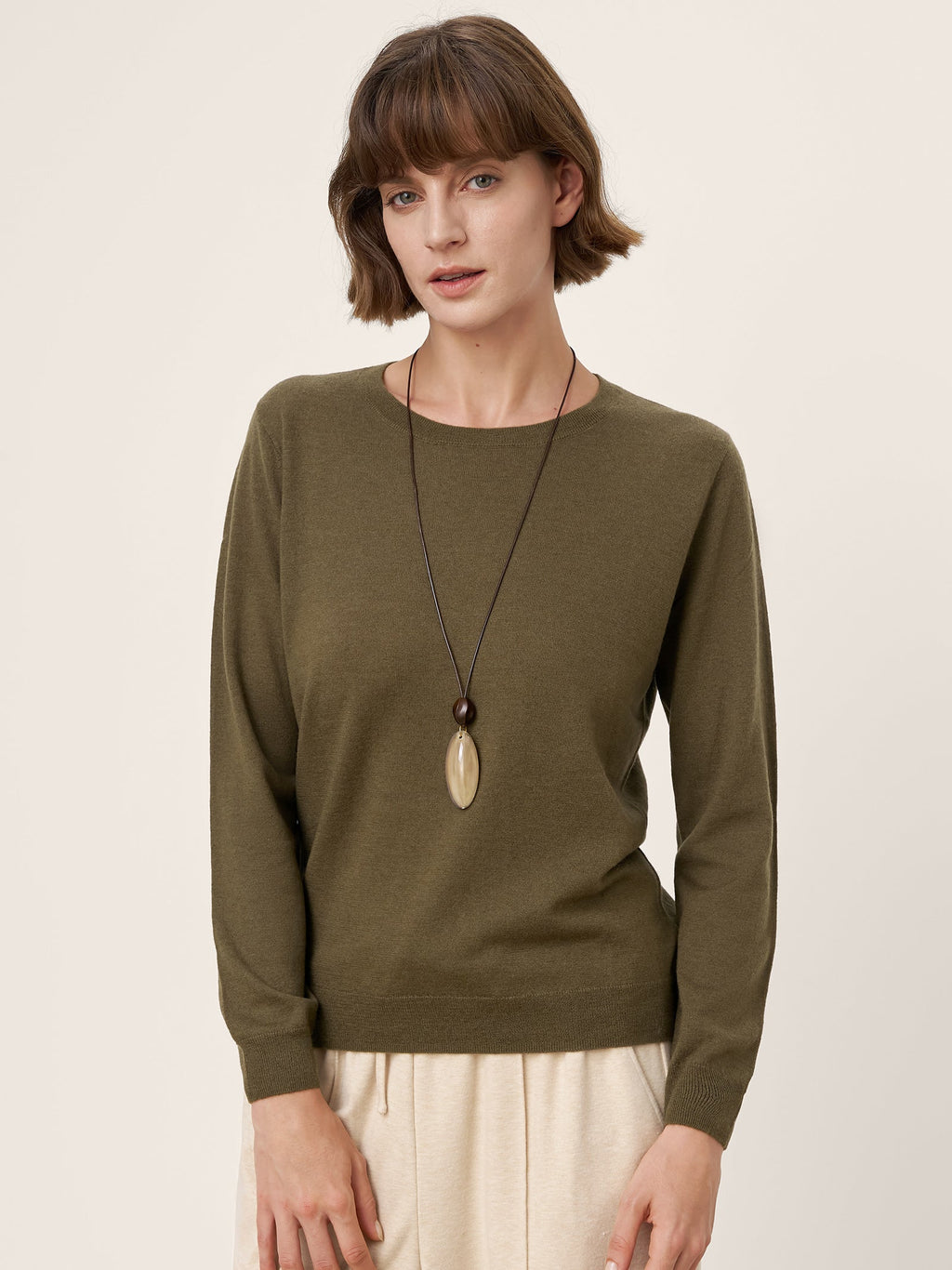 LINTICO 100% Extra-Fine Merino Wool Essential Crew Neck Knit Sweater BRIDGET — main product shot