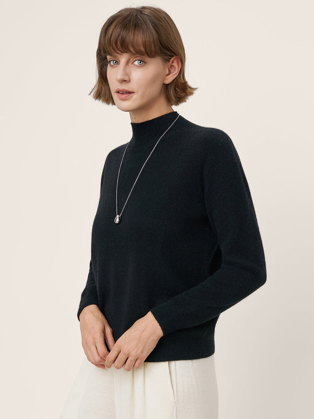 LINTICO Premium Cashmere Blend Hand-Finished Seamless Mock Neck Ribbed Sweater RHEA — detail shot 9