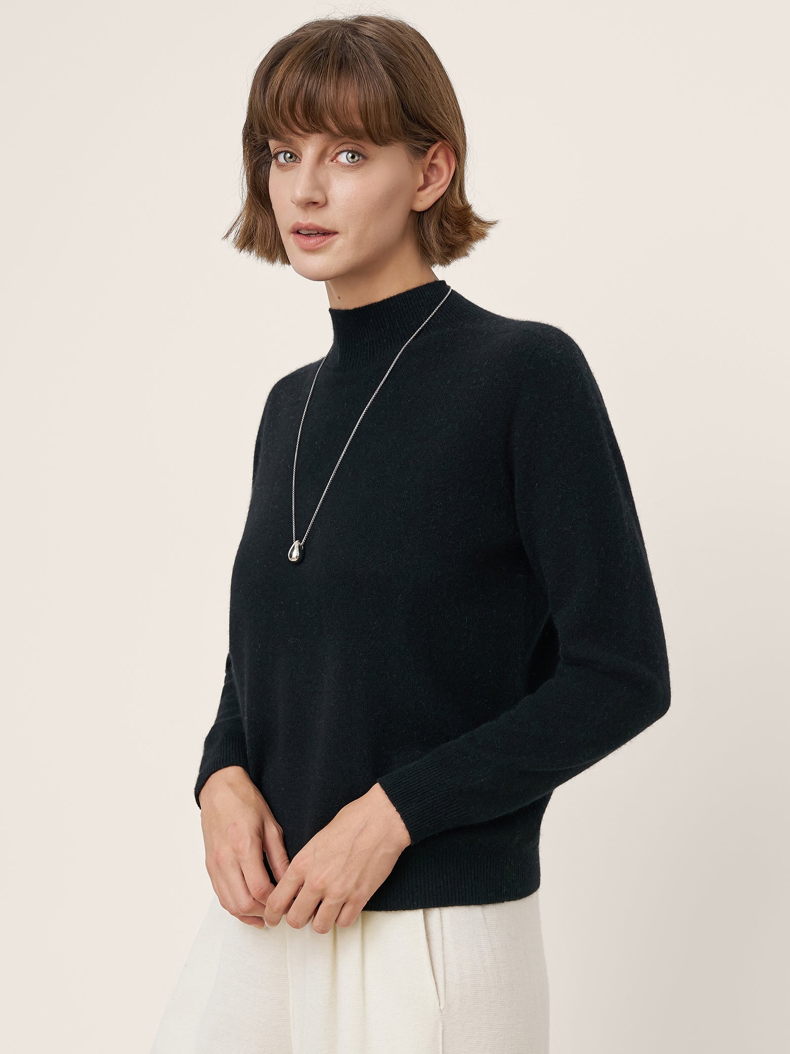LINTICO Premium Cashmere Blend Hand-Finished Seamless Mock Neck Ribbed Sweater RHEA — detail shot 9