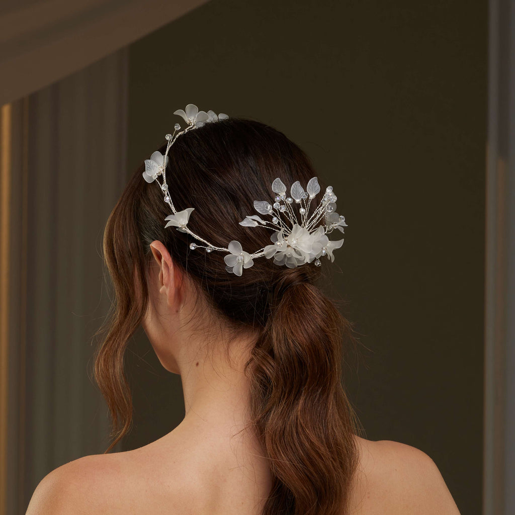 Elegant Crystal Beaded Floral Hair Comb – Bridal Port, view 3