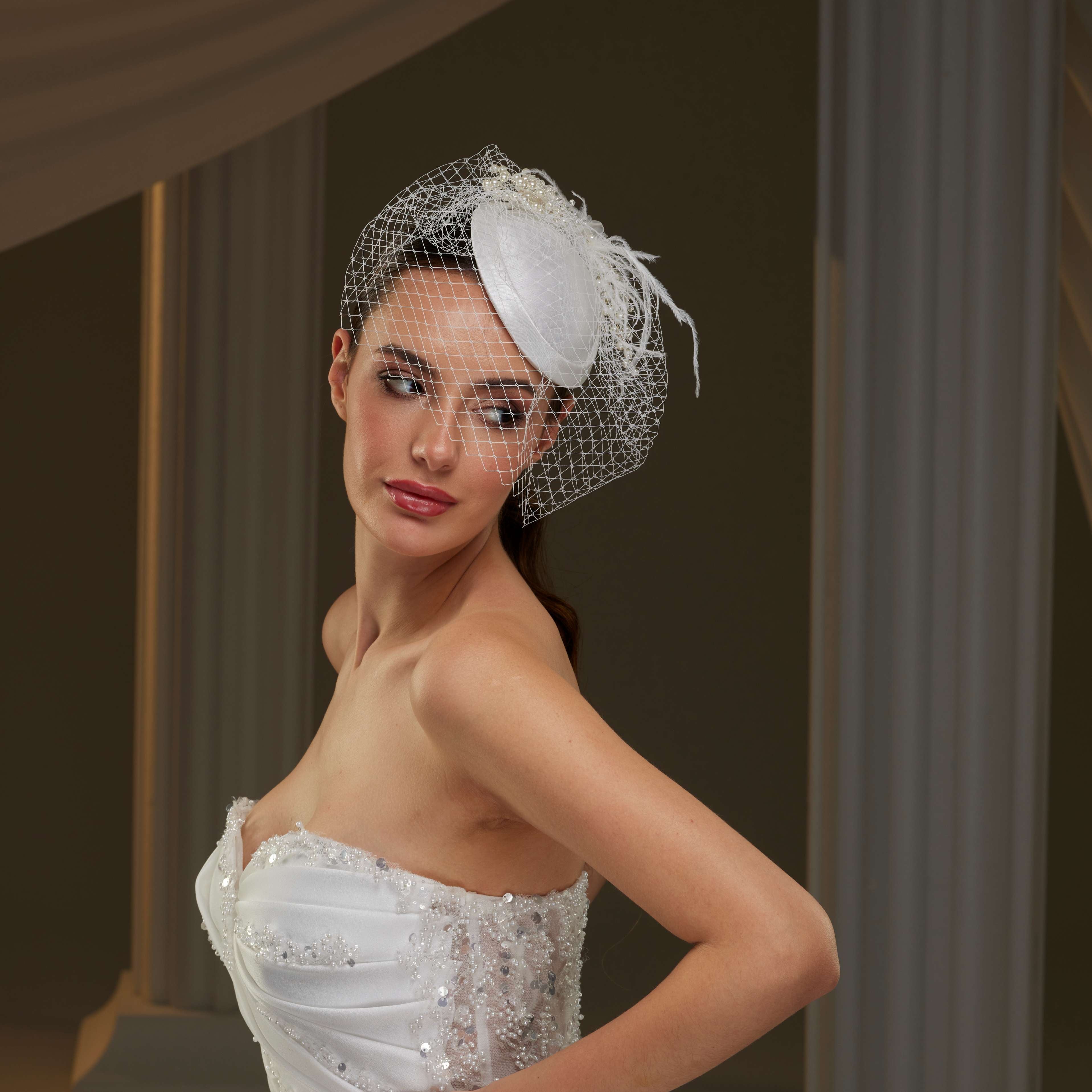 Elegant Bridal Fascinator with Birdcage Veil, Pearls & Feathers – Bridal Port, view 6