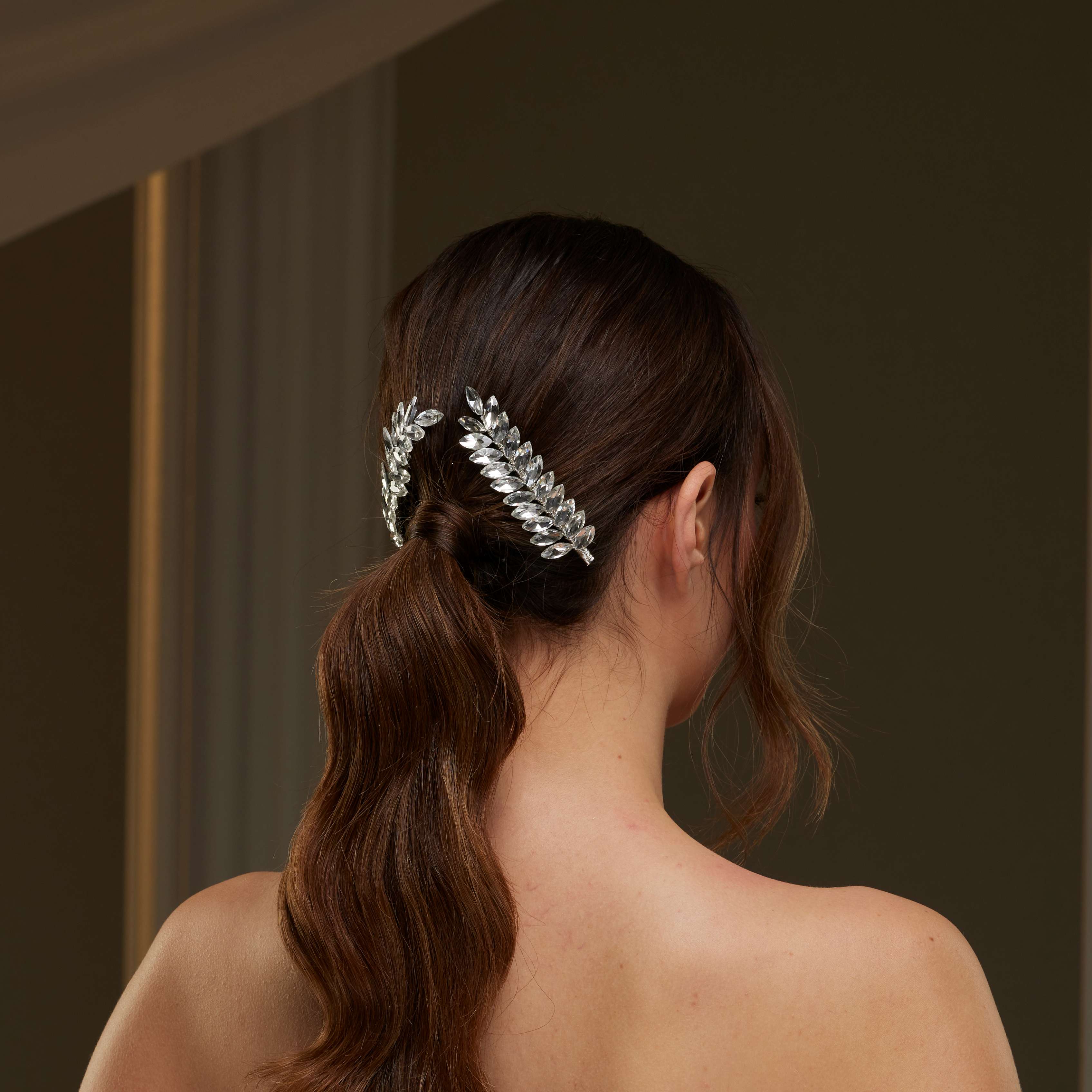 Elegant Rhinestone Hair Comb – Bridal Port, view 4