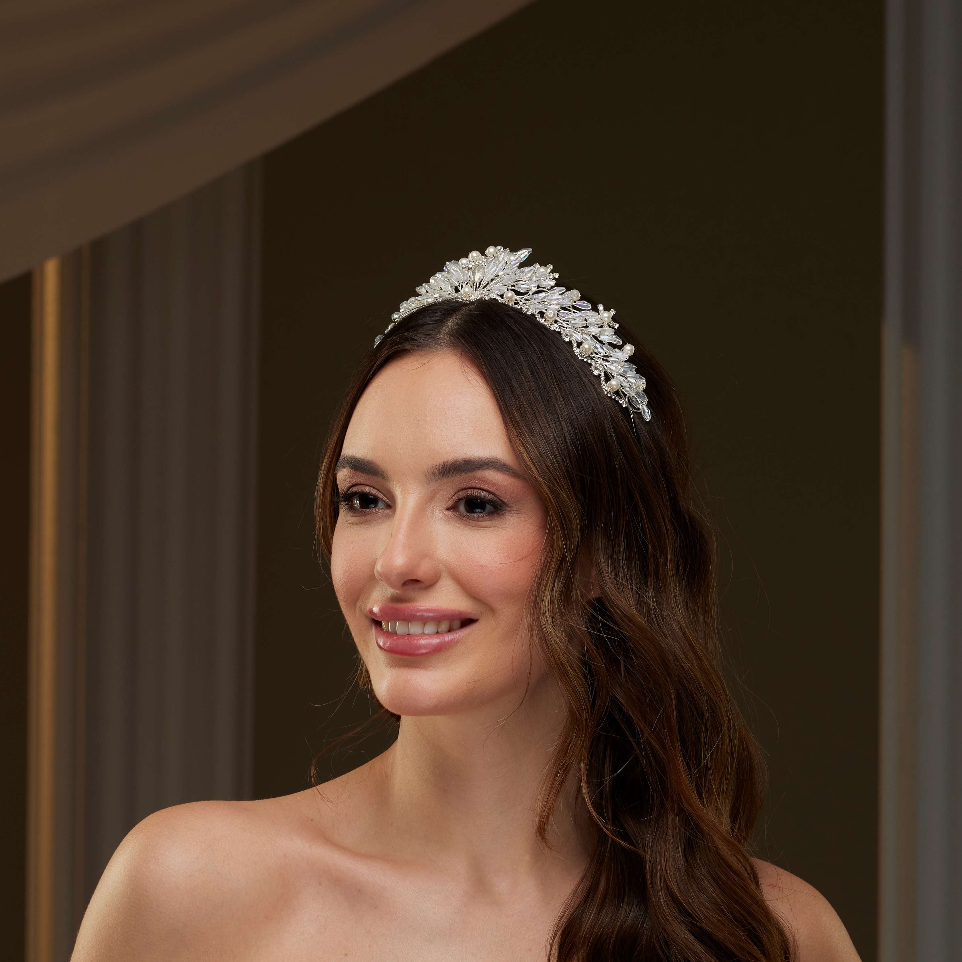 Elegant Crystal & Pearl Tiara – Bridal Port, view 3