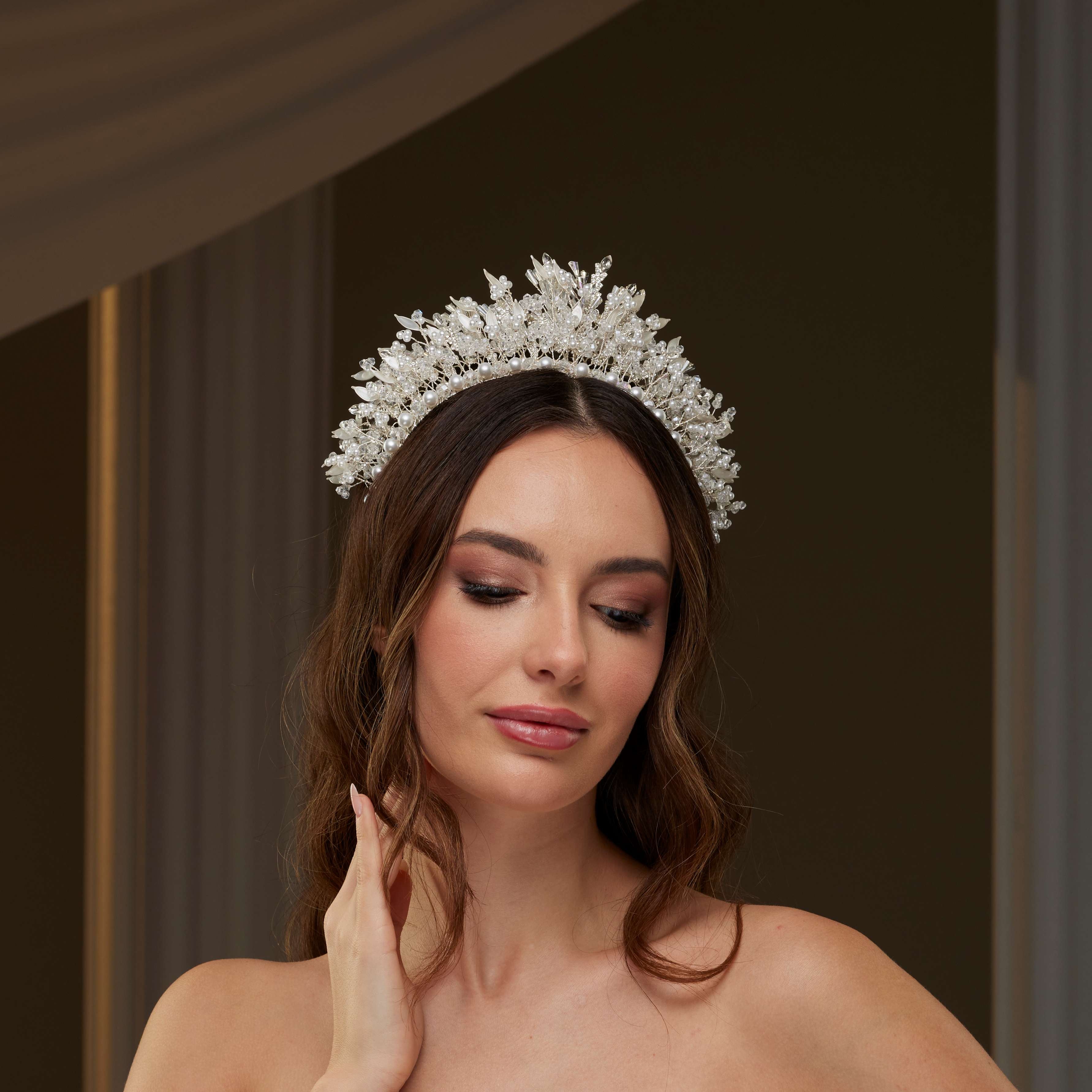 Luxury Bridal Tiara with Crystals & Pearls – Bridal Port, view 7