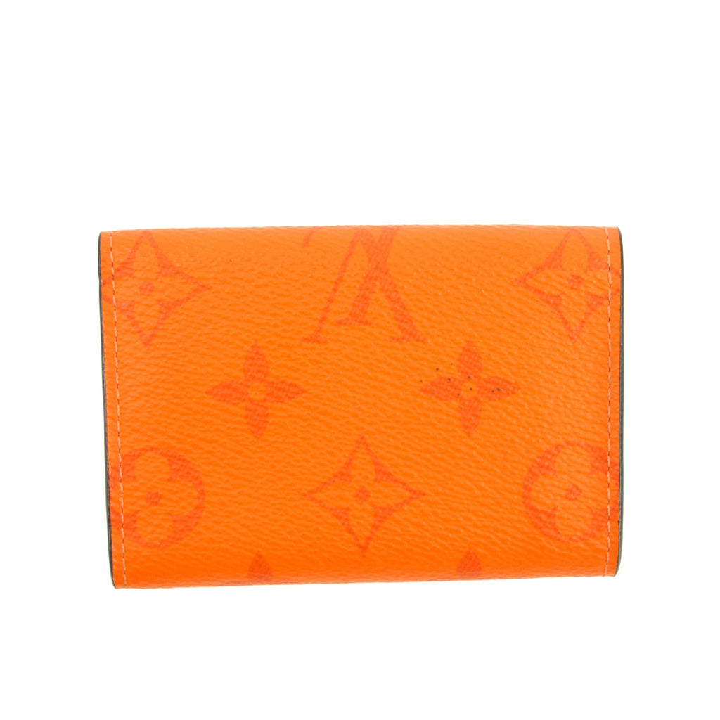 Bolt Boutique Louis Vuitton Orange Taigarama Discovery Compact Mini Wallet #2952 — detail close-up