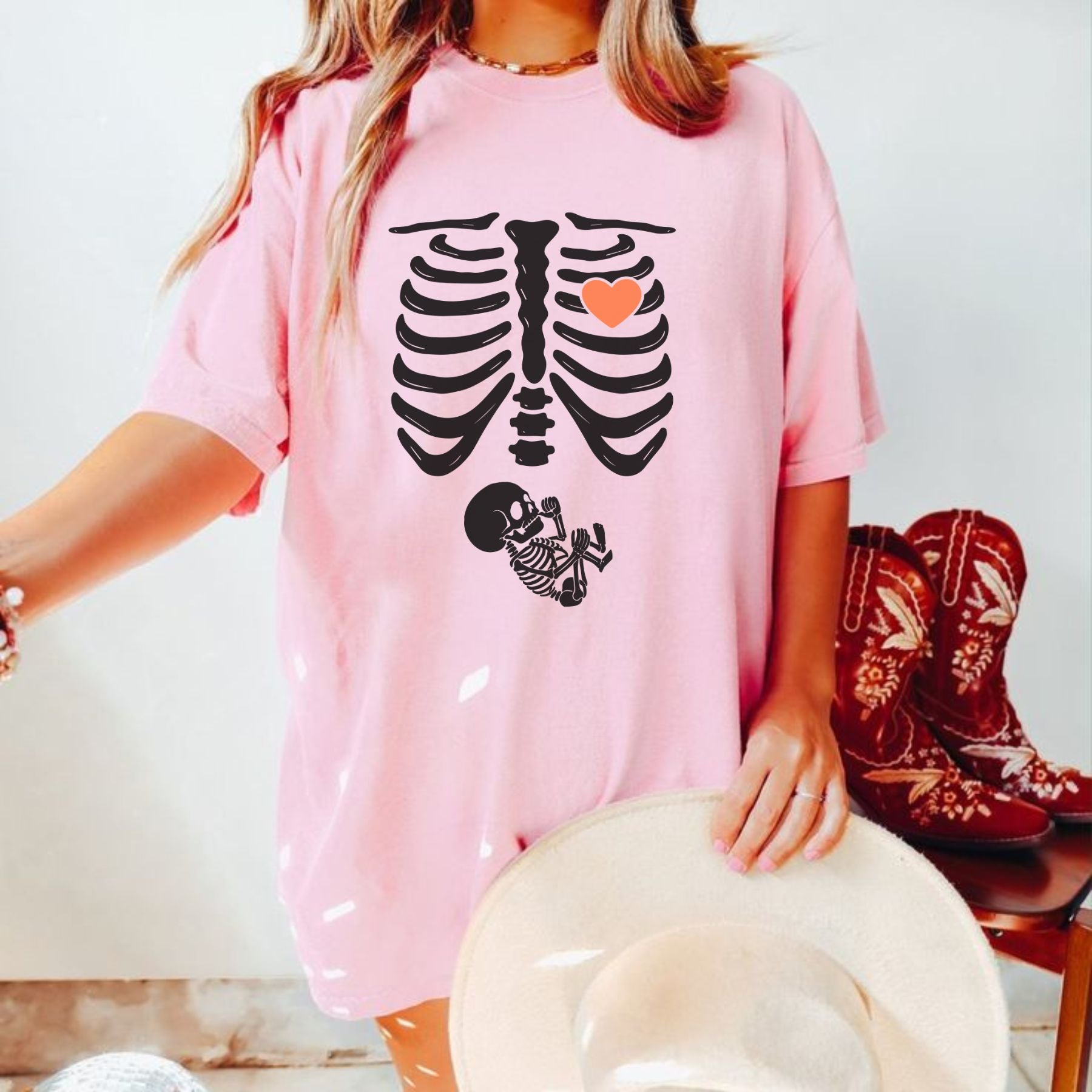 Pasimax Skeleton Halloween Maternity T-Shirt — detail close-up