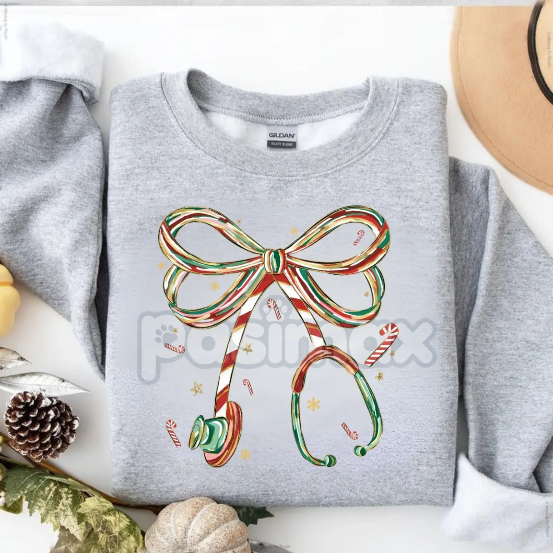 Pasimax Christmas Nurse Sweatshirt | Heart of Christmas Holiday Medical Crewneck | Sentimental RN LPN Jumper Gift — detail cl