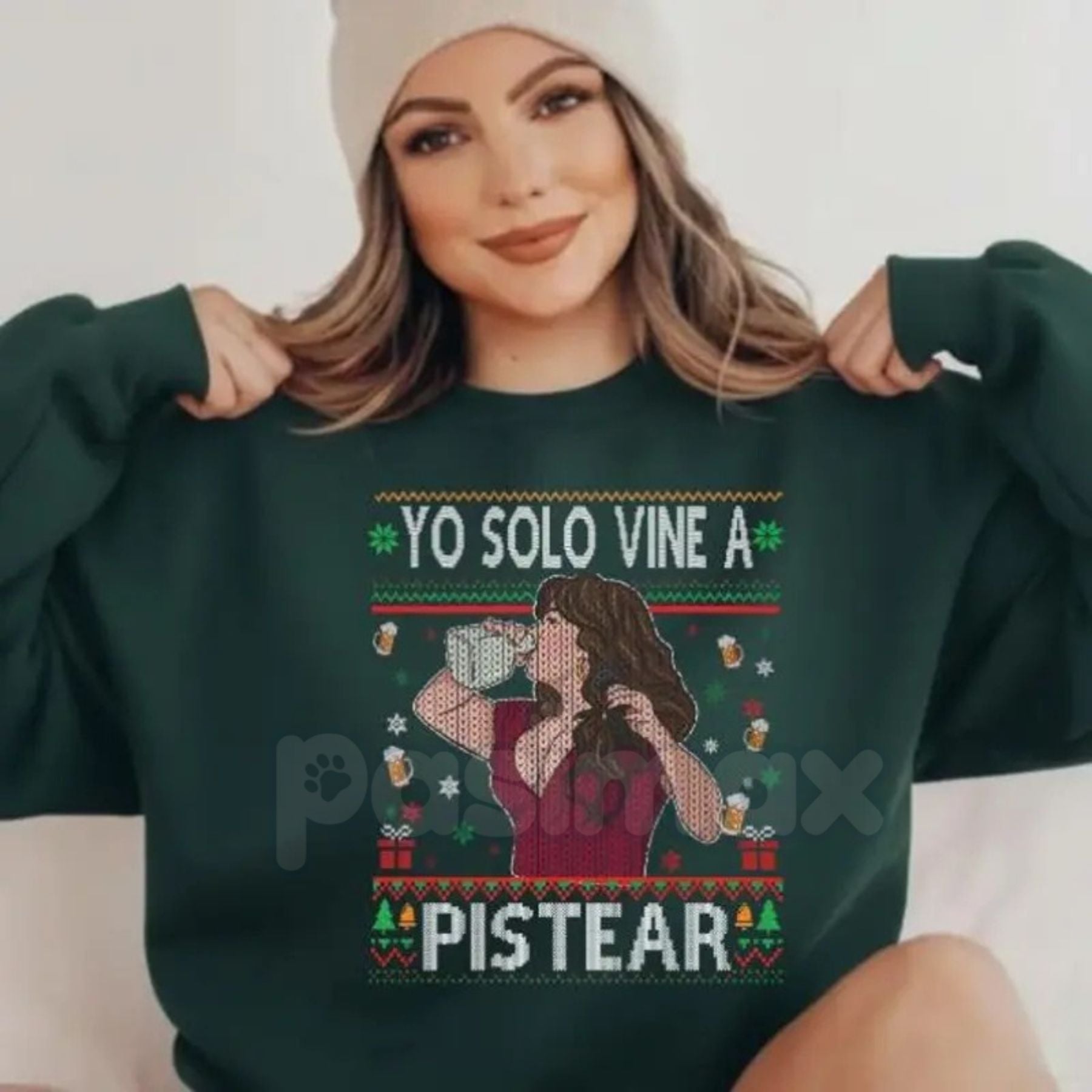 Pasimax "Yo Solo Vine A Pistear" Ugly Christmas Style Sweatshirt | Spanish Drinking Humor Holiday Party Jumper | Festive Fies