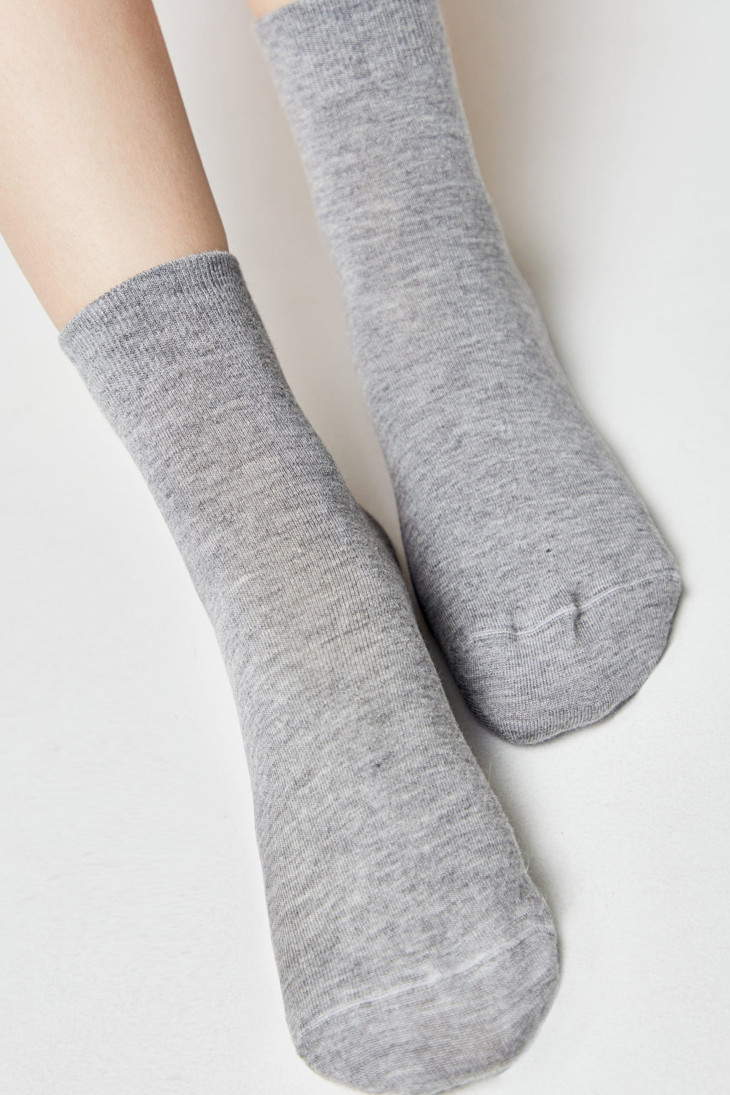 TheRanok.com Viscose and Angora Socks Conte Comfort 000 — main product shot
