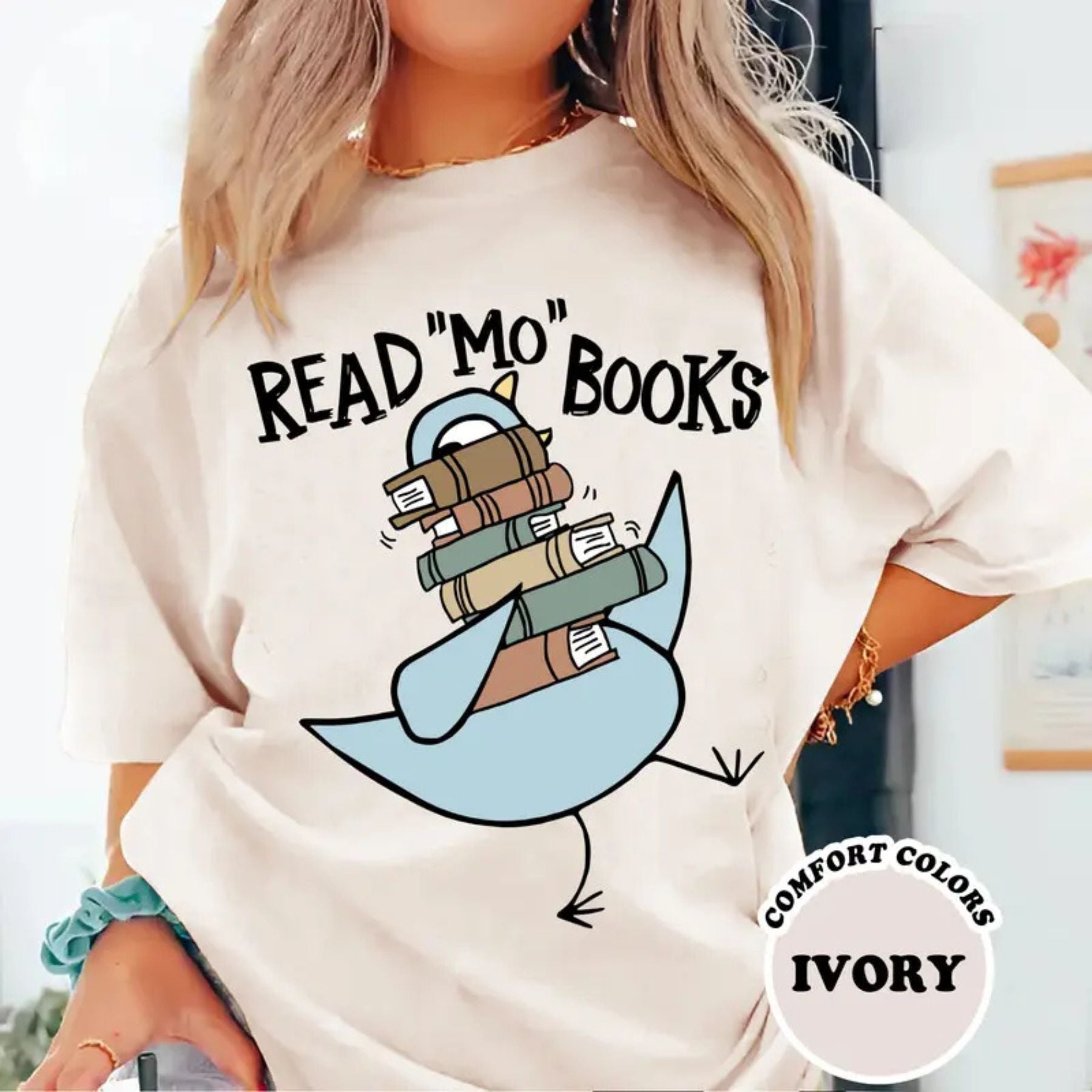Pasimax "Read Children's Books" Teacher T-Shirt — detail close-up