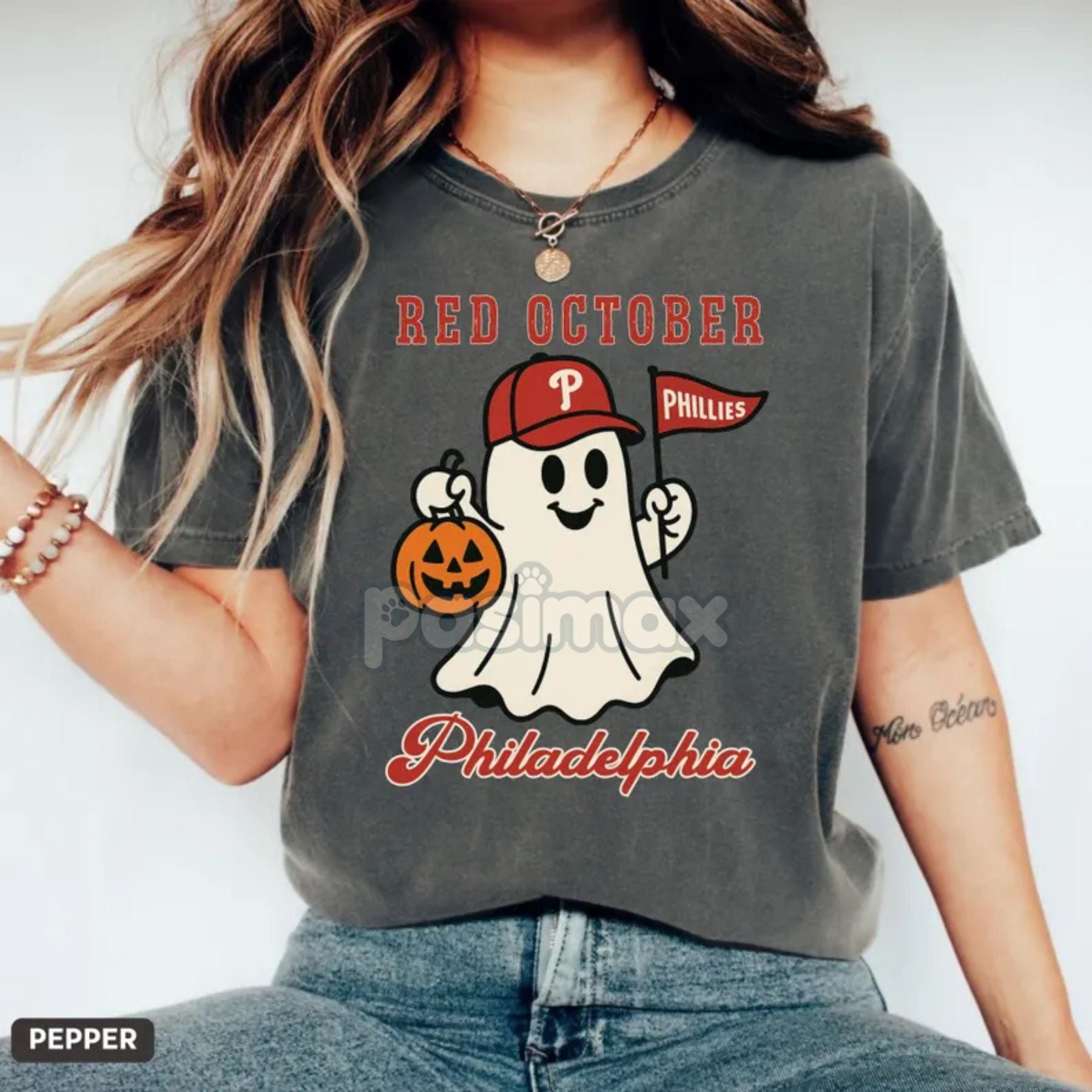 Pasimax Comfort Colors® 'Red October' Halloween Ghost T-Shirt — detail close-up