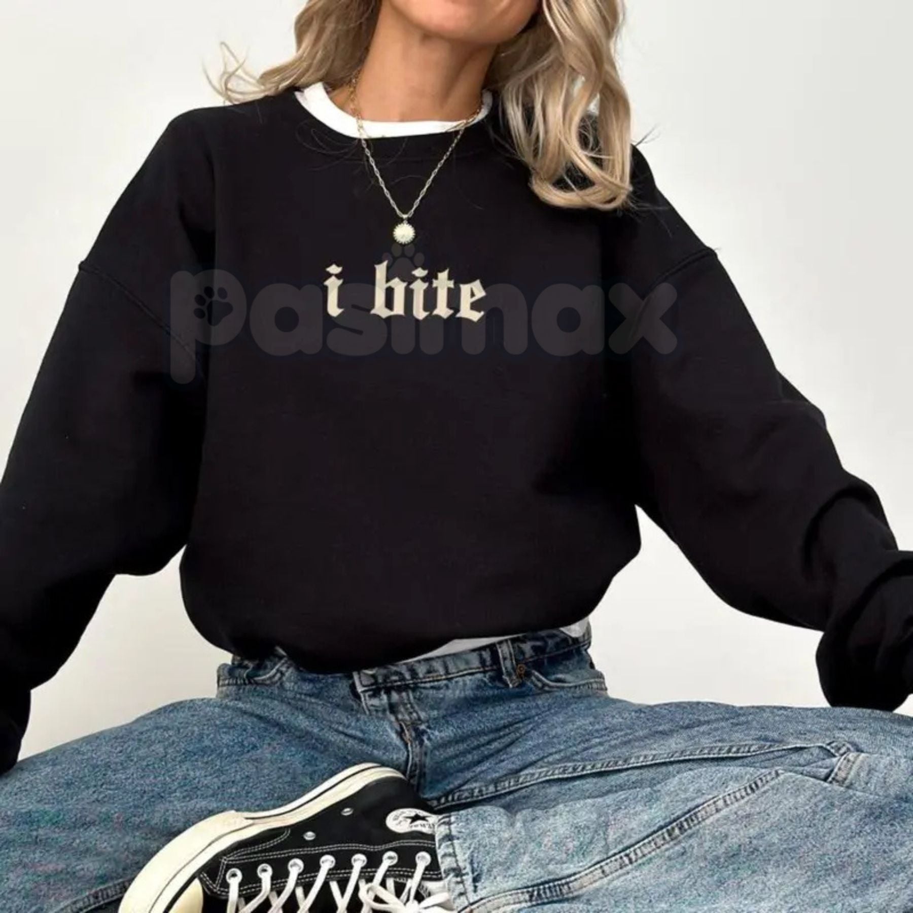Pasimax Gothic I Bite Sweatshirt | Funny Girls Crewneck | Edgy Vampire Core Jumper | Aesthetic Alt Clothing for Her | Sarcast