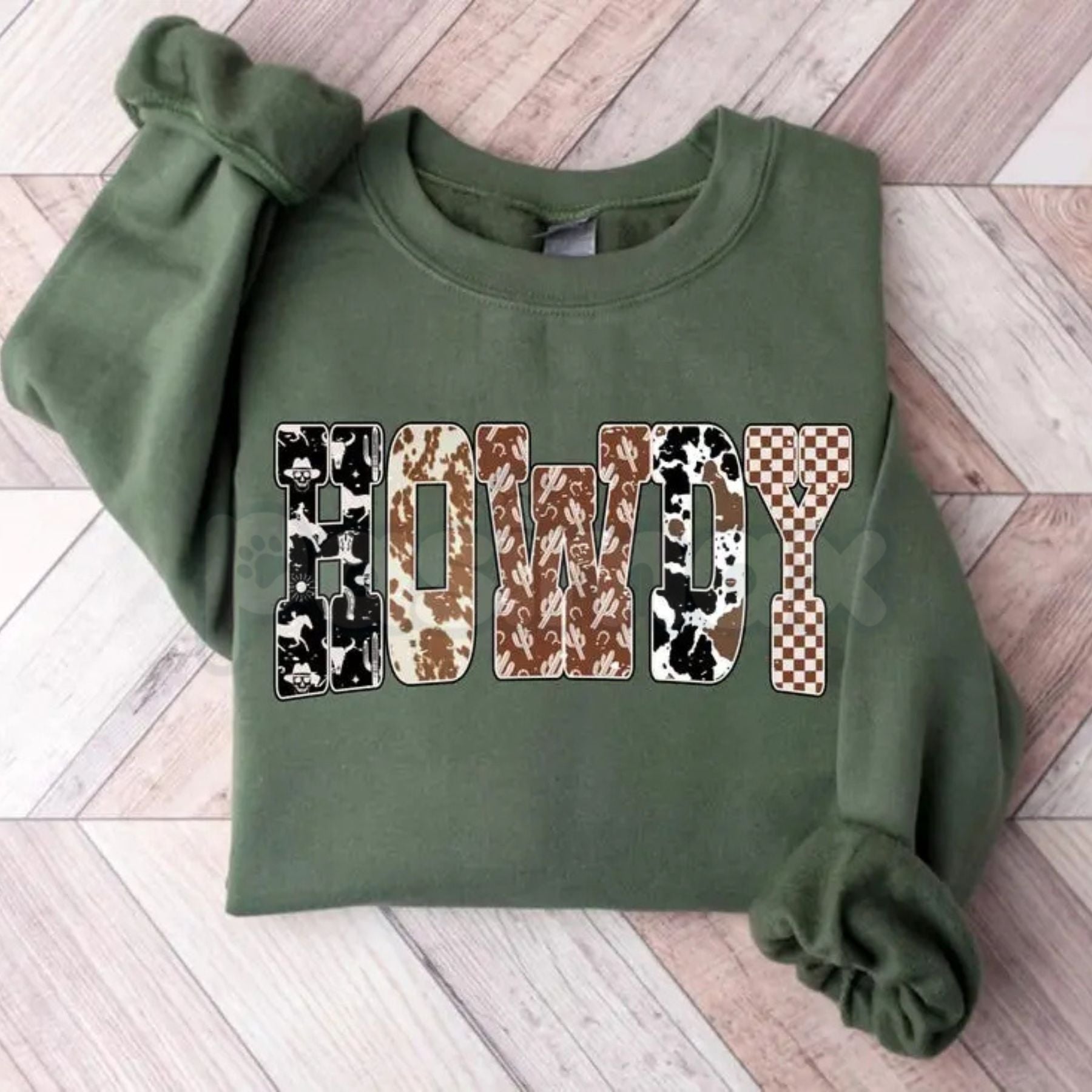 Pasimax Howdy Yee Haw Western Sweatshirt | Retro Rustic Country Jumper | Cowgirl Aesthetic Crewneck | Fun Western Wear Gift —