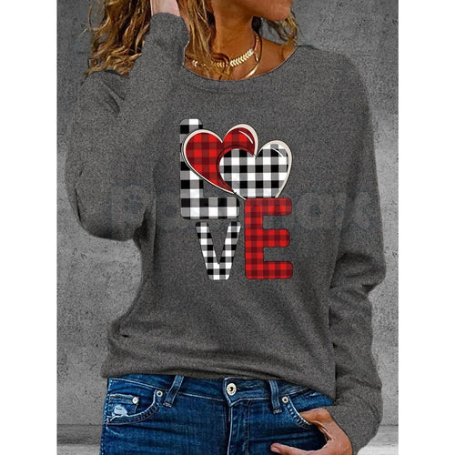 Valentine’s Day Heart Pattern Long Sleeve T-Shirt – Autumn Winter Romantic Graphic Tee for Men & Women