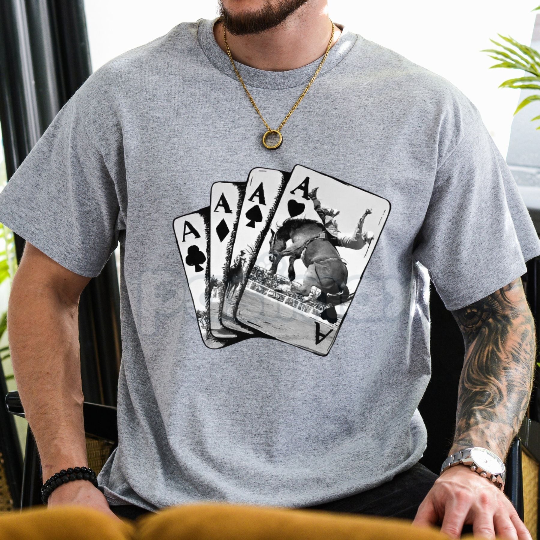 Pasimax Ace Card Cowboy T-Shirt - Vintage Western Graphic Tee, Gambler Luck Apparel, Unisex Texas Hold'em Shirt — detail clos