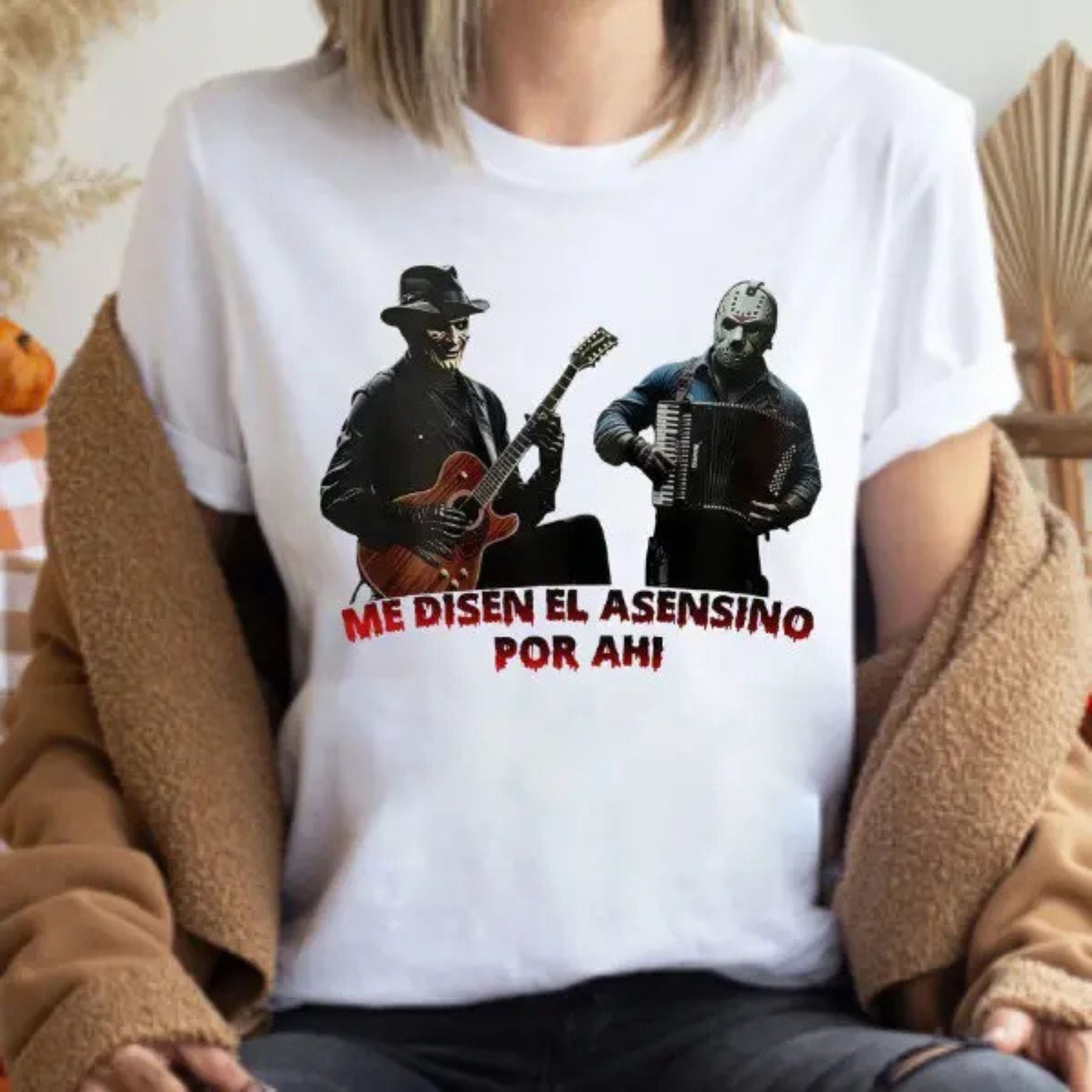 Pasimax "Me Dicen El Asesino Por Ahí" Jason & Freddy T-Shirt — detail close-up