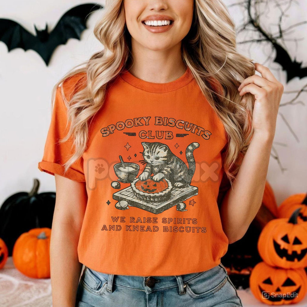 Pasimax Vintage Spooky Cat T-Shirt — lifestyle context