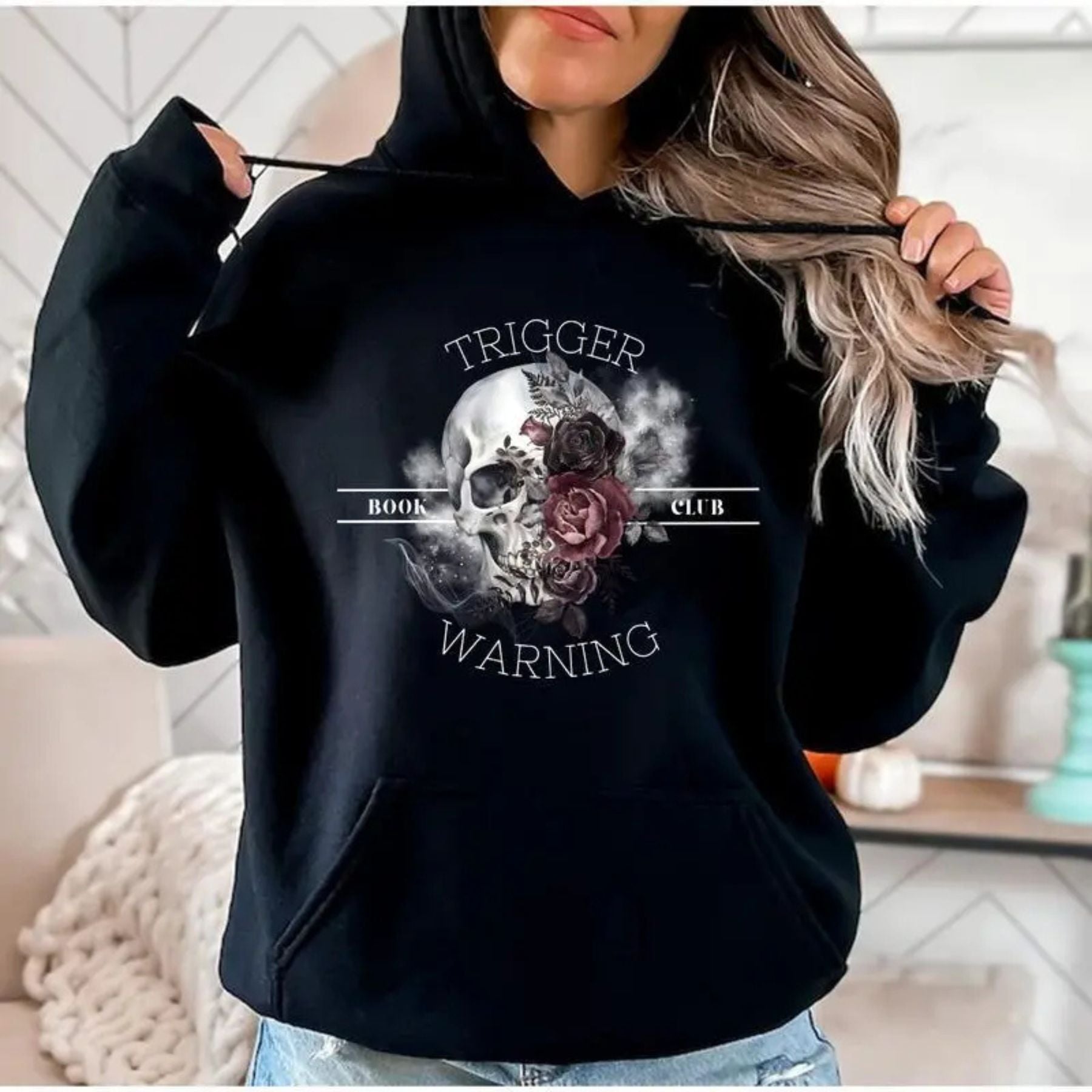Pasimax Trigger Warning Reading Hoodie — detail close-up