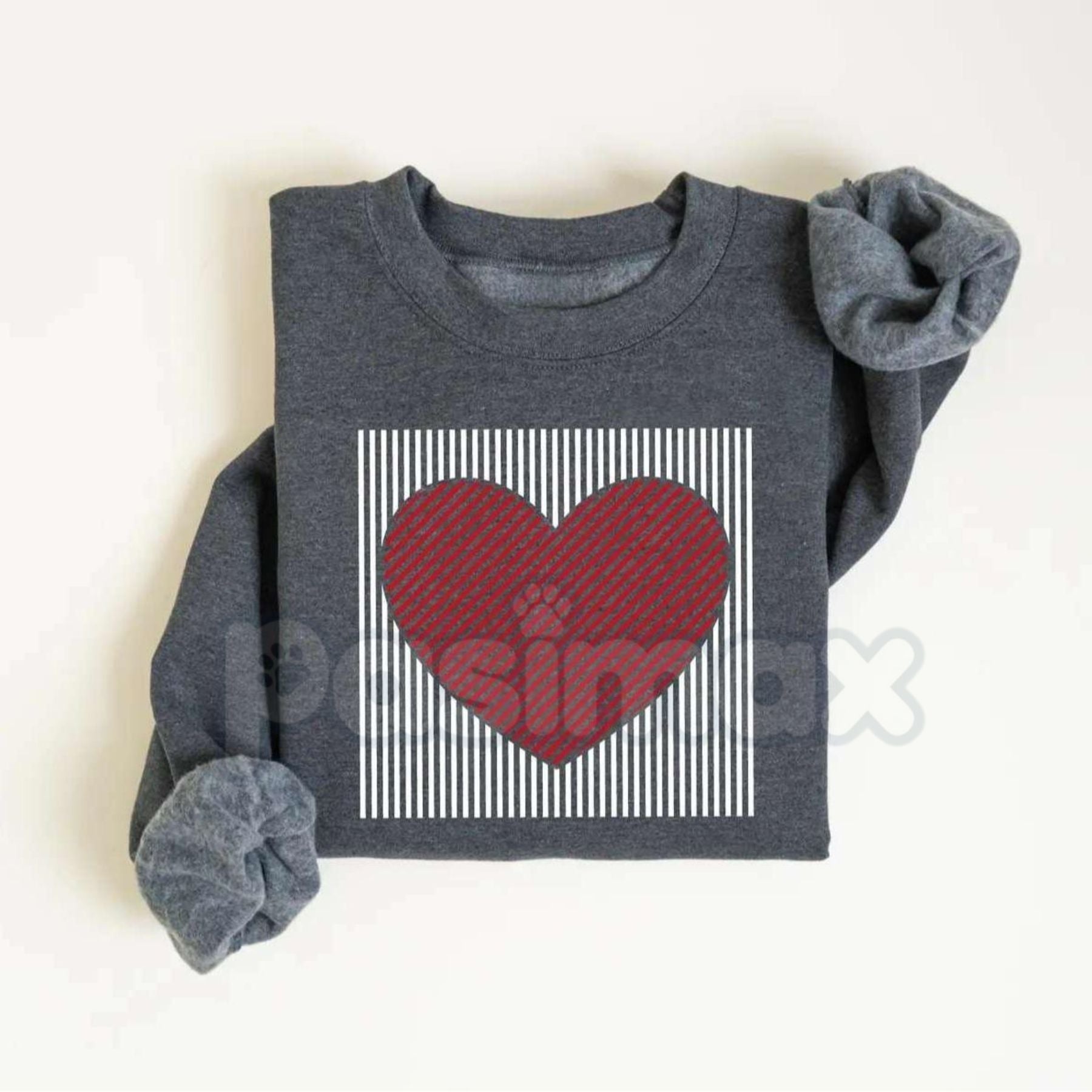 Pasimax Retro Valentines Heart Sweatshirt | Cute Love Sweatshirt | Groovy Valentine’s Day Crewneck | Vintage Style Heart Grap