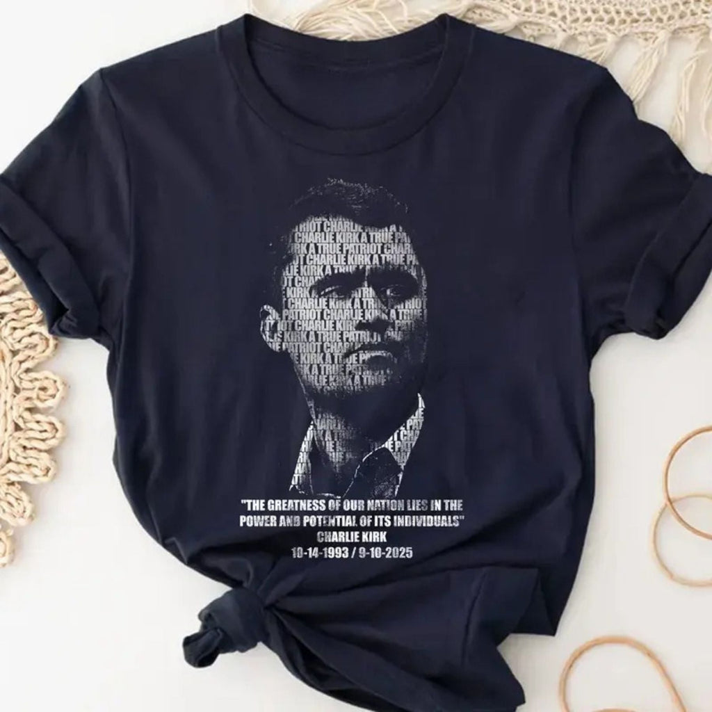 Pasimax "Pray for Charlie Kirk" T-Shirt — detail close-up