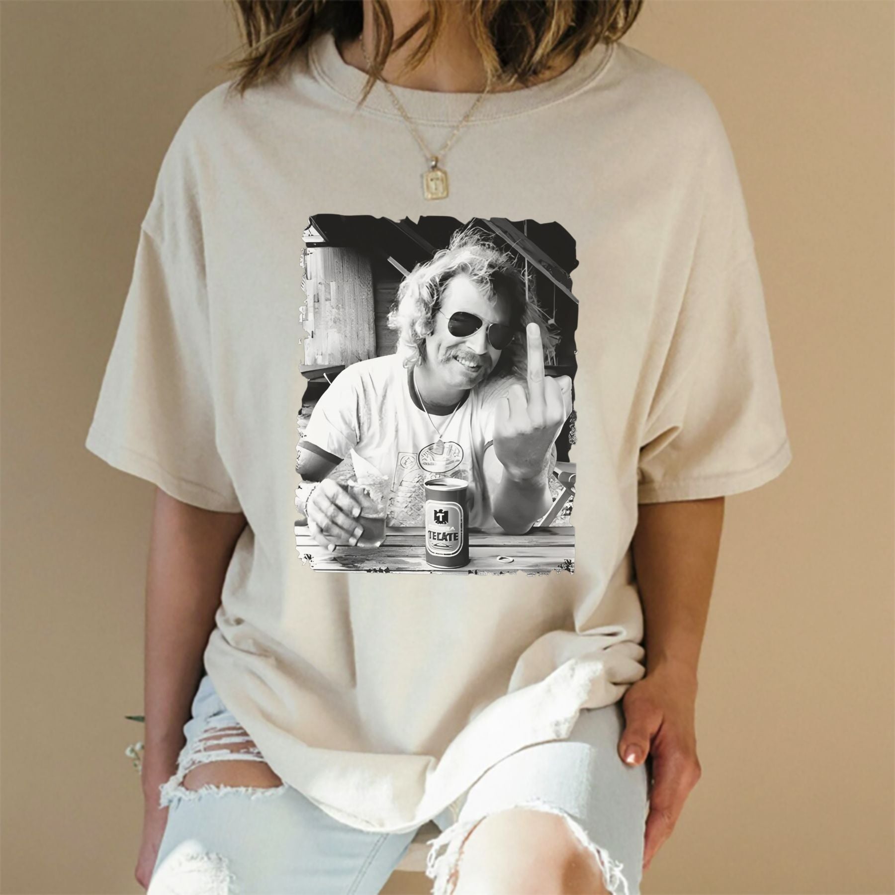 Pasimax Jimmy Buffett "Middle Finger" T-Shirt — detail close-up