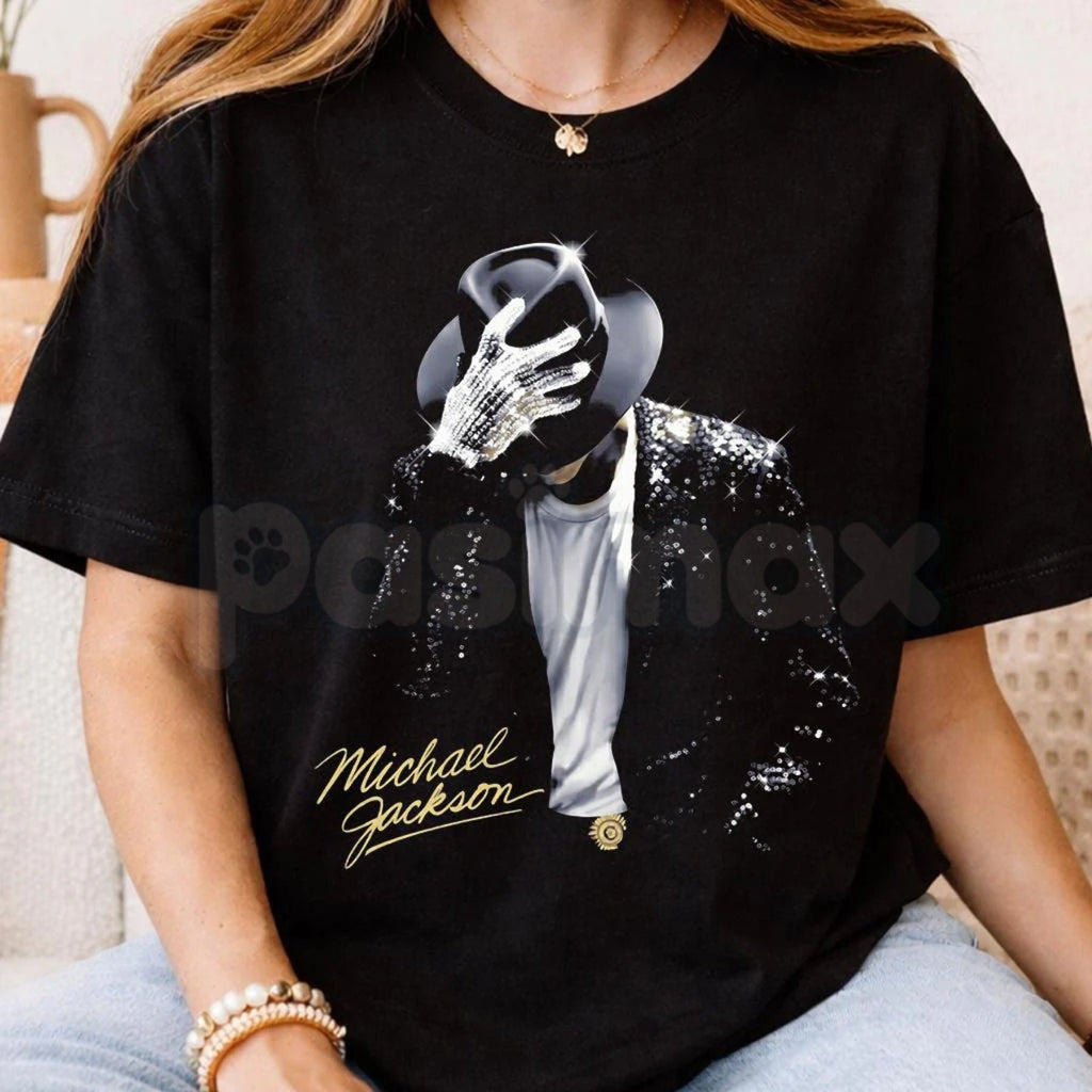 Michael Jackson "Iconic Pose" T-Shirt with Signature – Vintage King of Pop Graphic Tee, Premium 100% Cotton MJ Dance Silhouette Top, Soft Lived-In Heavyweight Music Legend Shirt, Made in USA