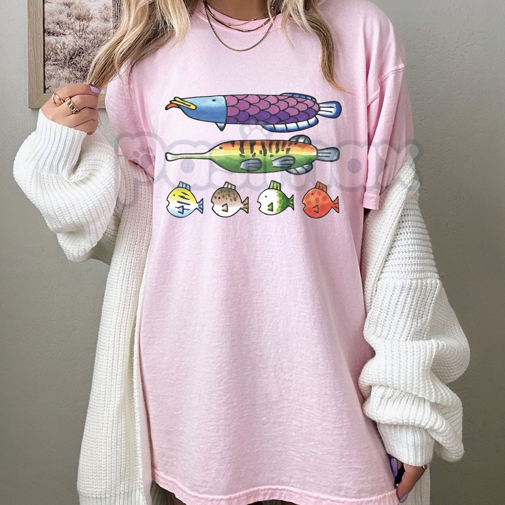 Pasimax Nintendoodle Fish Lineup Tee - Retro Nintendo Art Style T-Shirt, Funny Gaming Doodle Apparel, Unique Fish Lineup Fan 