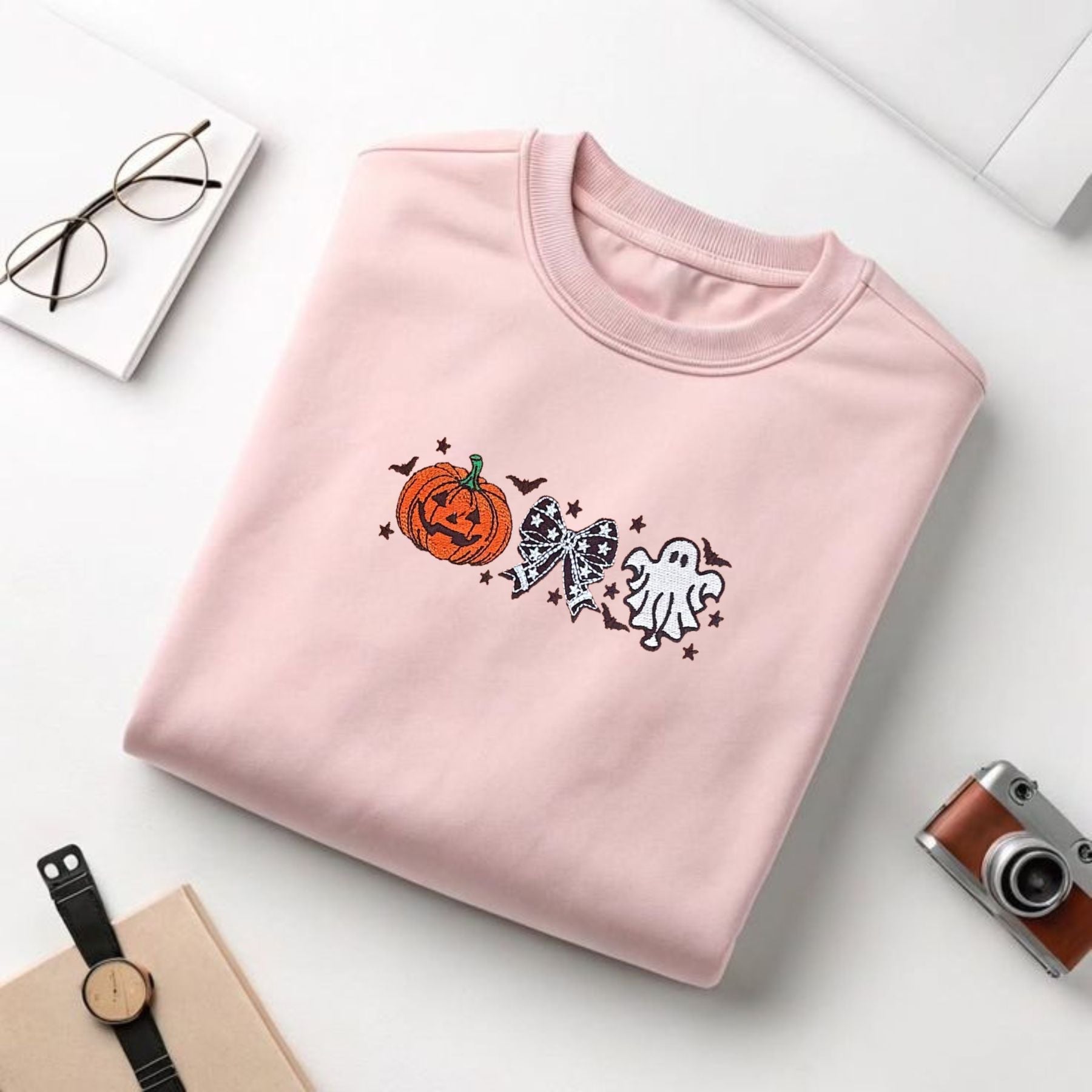 Pasimax Cutesy Spooky Bows T-Shirt — lifestyle context