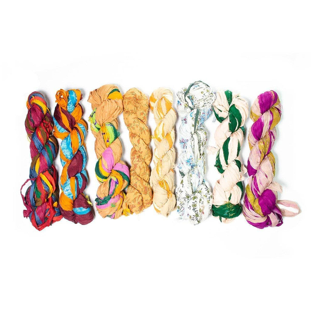 Darn Good Yarn 30 Minute Arm Knit Scarf Kit — detail shot 7