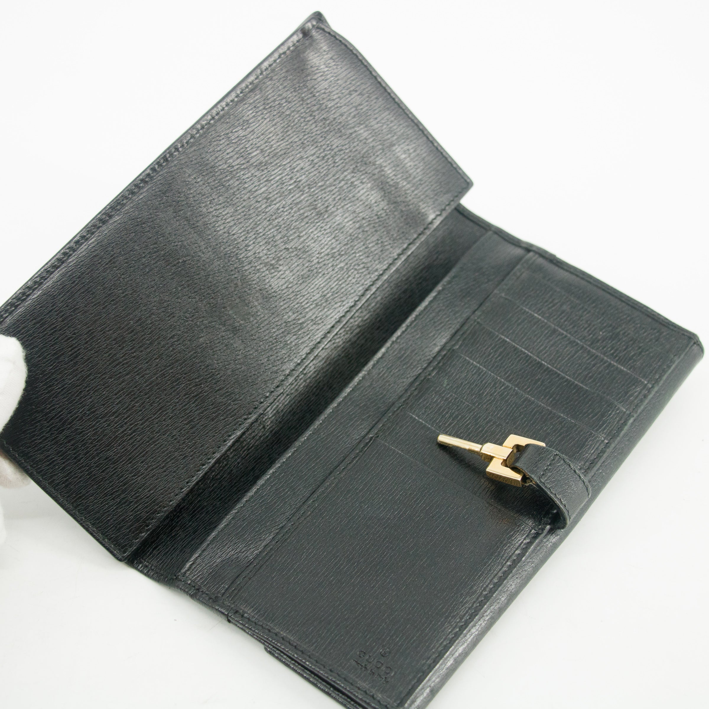 Bolt Boutique Gucci Black Long Jackie Wallet #3077 — in-use photo