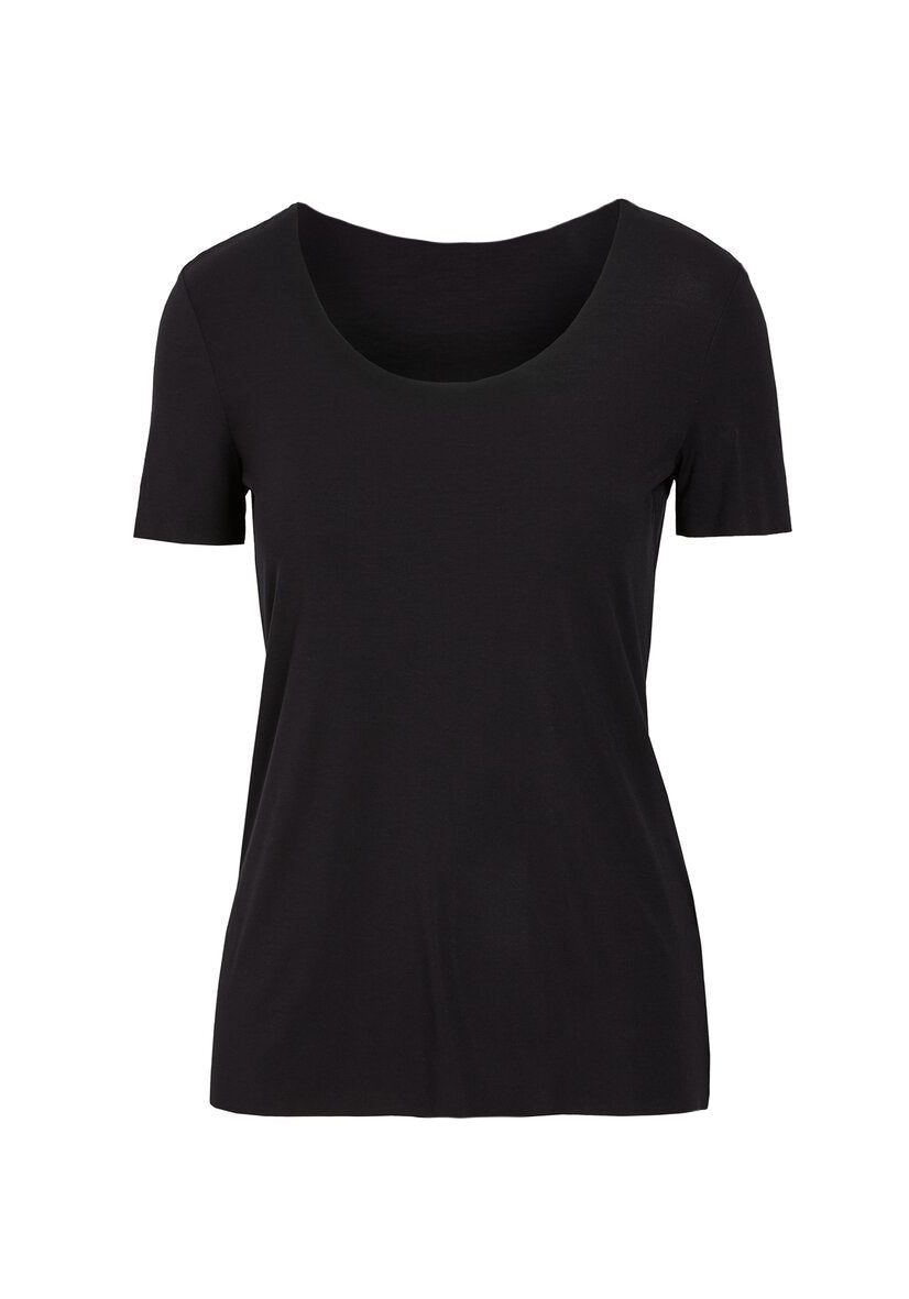 tittimitti EGI Luxury Cotton Underwear Invisible Seamless Clean-Cut Scoop Neck T-Shirt. Made in Italy (3103) — lifestyle cont