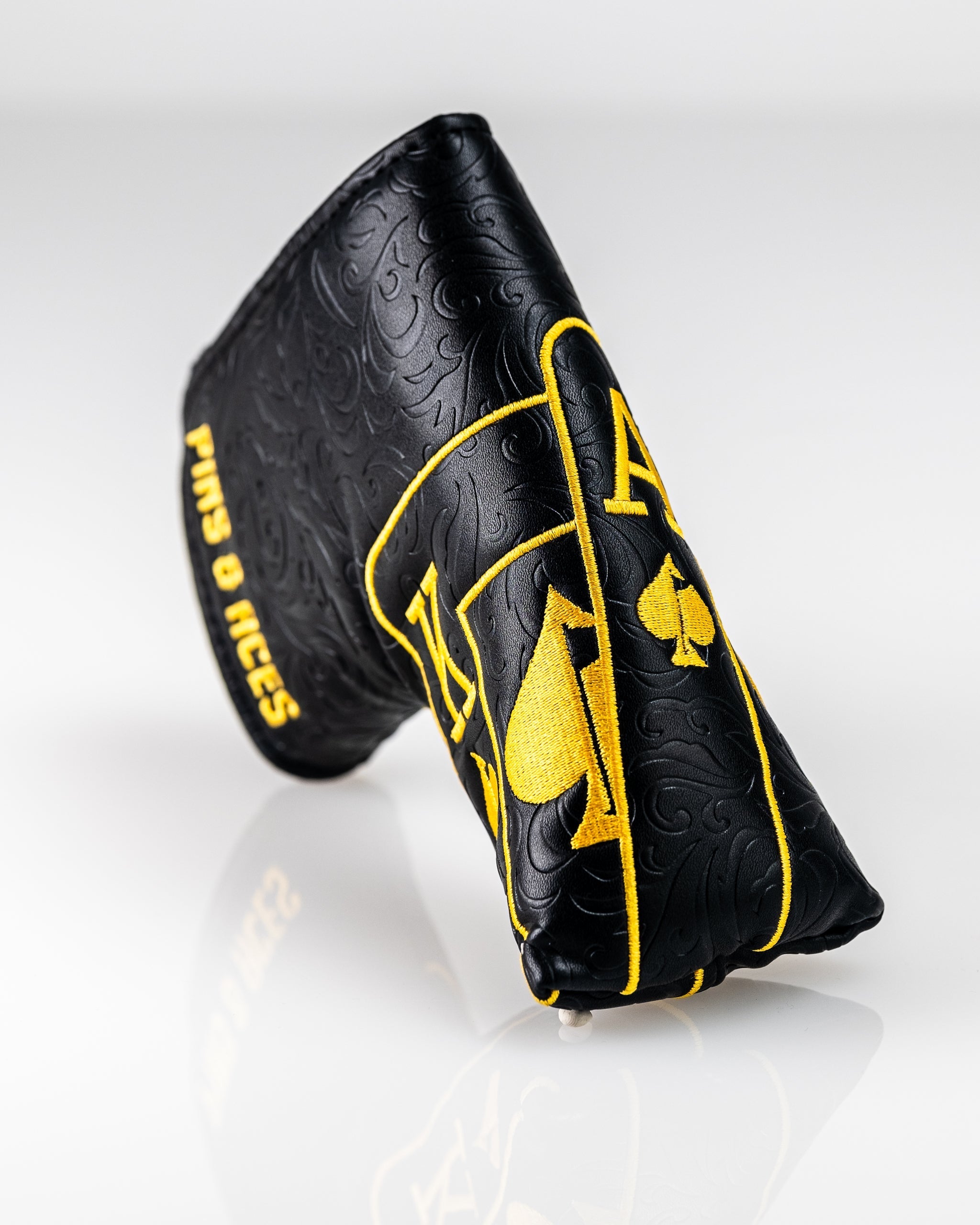 Pins and Aces Black/Gold Ace of Spades - Blade Putter Cover — in-use photo