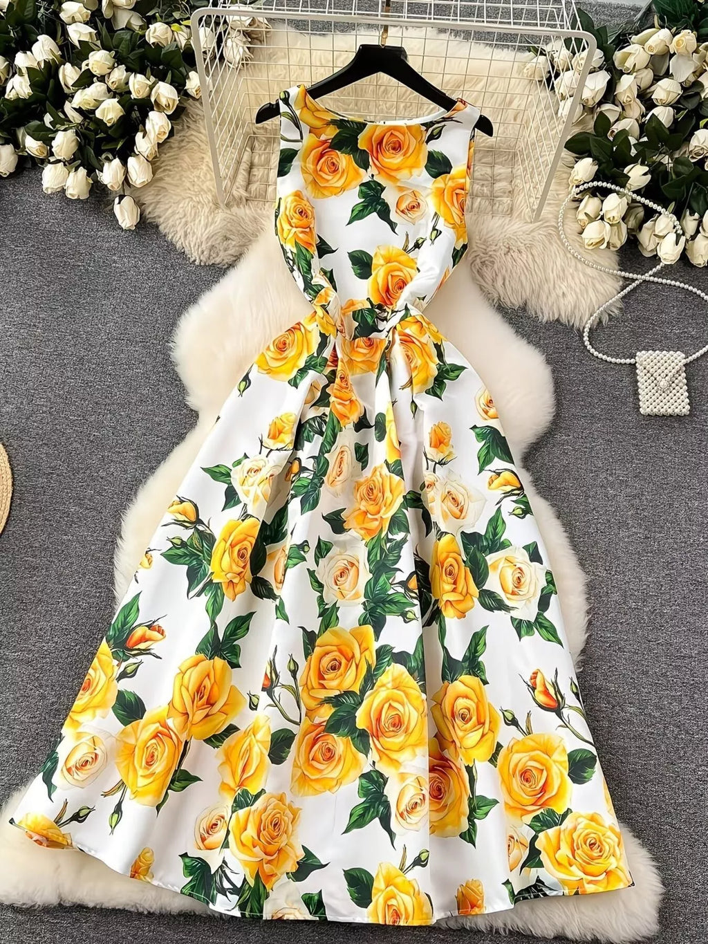 Floral Print Sleeveless Midi Dress