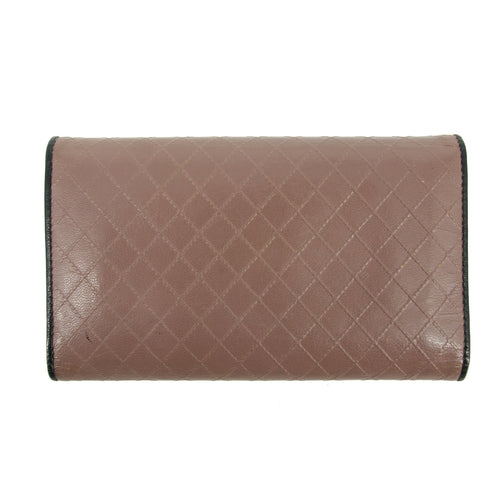 Bolt Boutique Chanel Matelasse Bicolor Long Trifold Embossed Wallet Pink #3173 — detail close-up