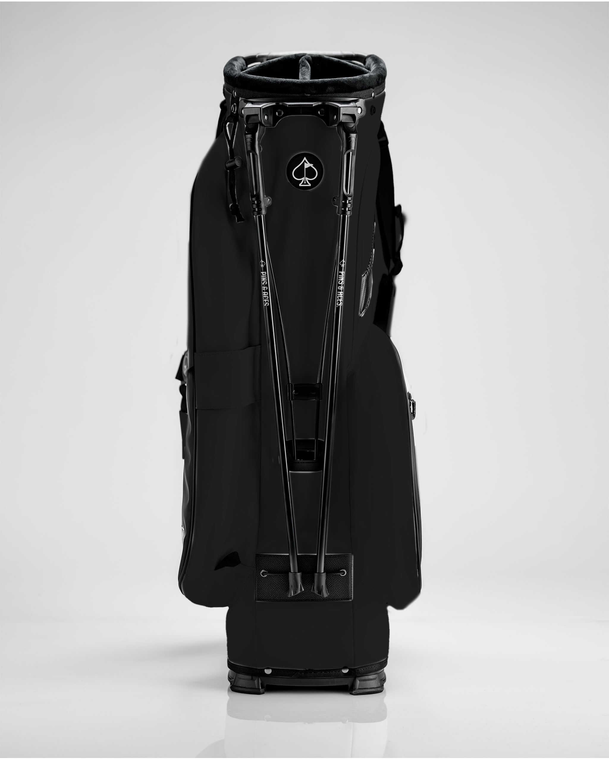 Pins and Aces Player Preferred™ Golf Bag - Obsidian — color detail