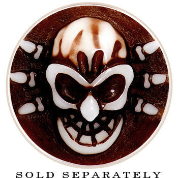BodyCandy 2G Brown White Resin Skull Saddle Plug — detail close-up