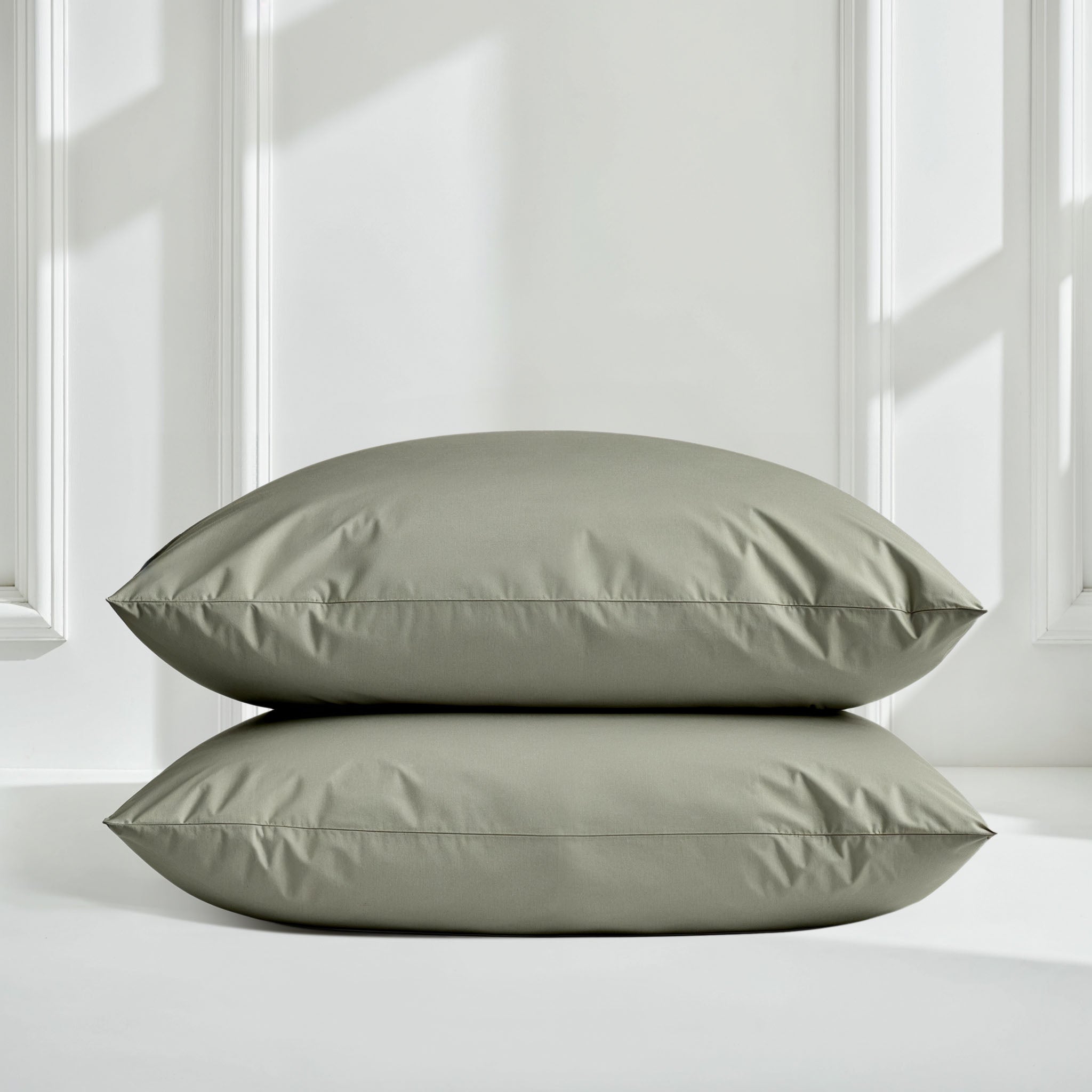 Italic Luxe Australian Sateen Pillowcase Set — fabric or material detail