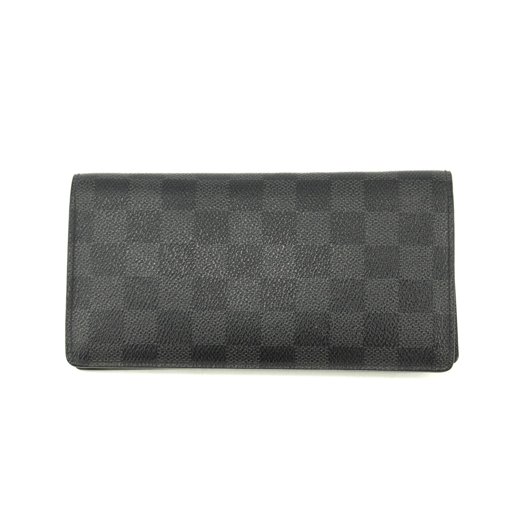 Bolt Boutique Louis Vuitton Damier Graphite Long Wallet #3857 — detail close-up