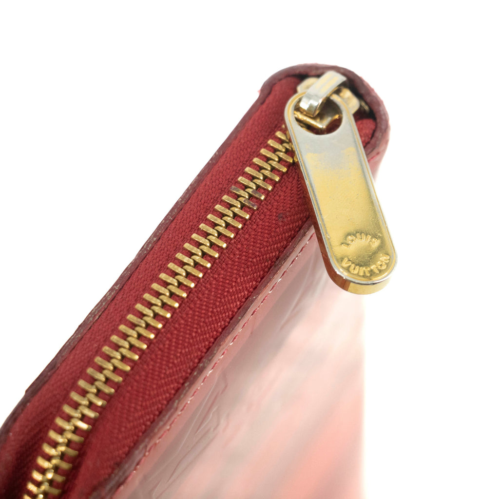 Bolt Boutique Louis Vuitton Rayures Vernis Zippy Long Wallet #3927 — lifestyle context