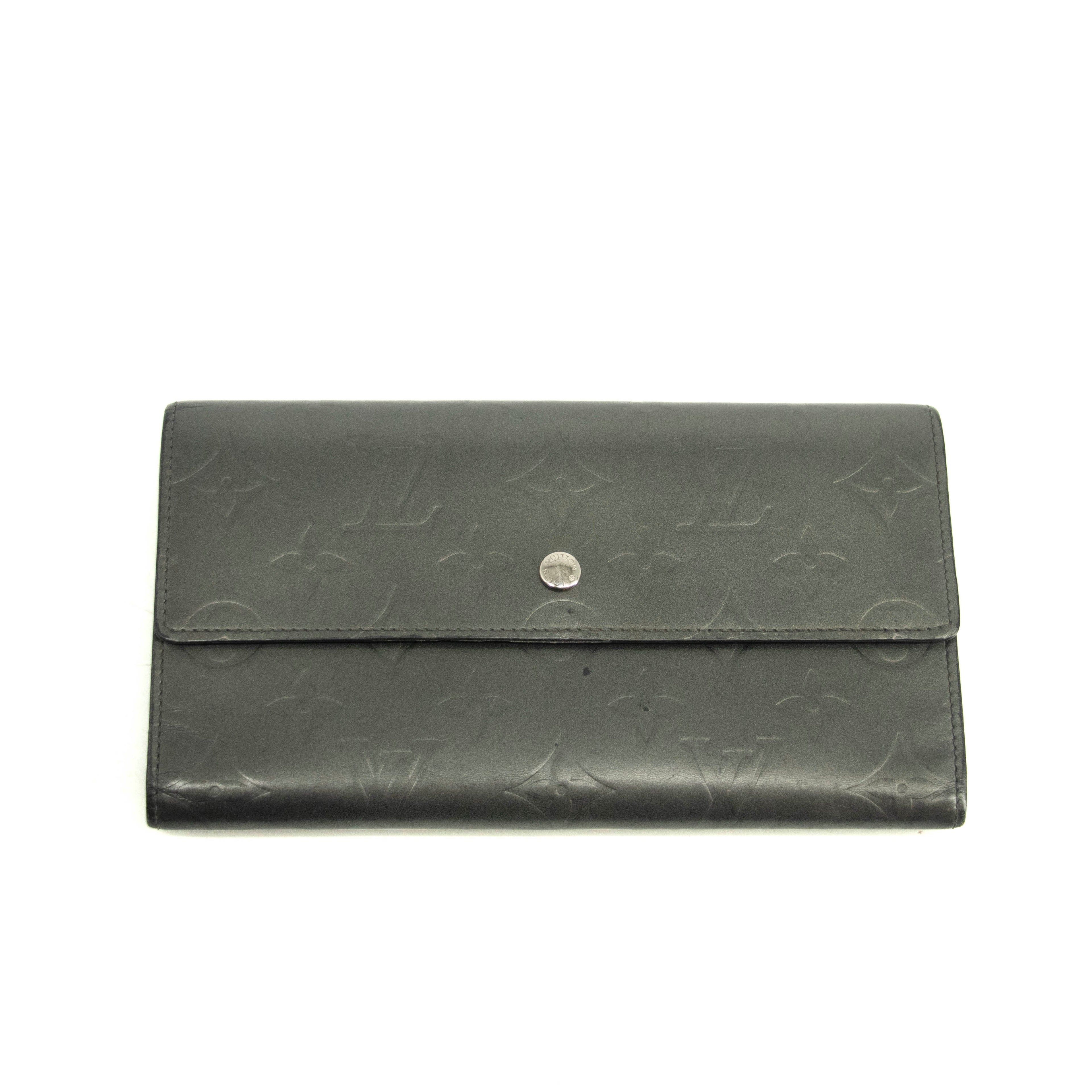 Bolt Boutique Louis Vuitton Grey Vernis International Long Wallet #3931 — main product shot