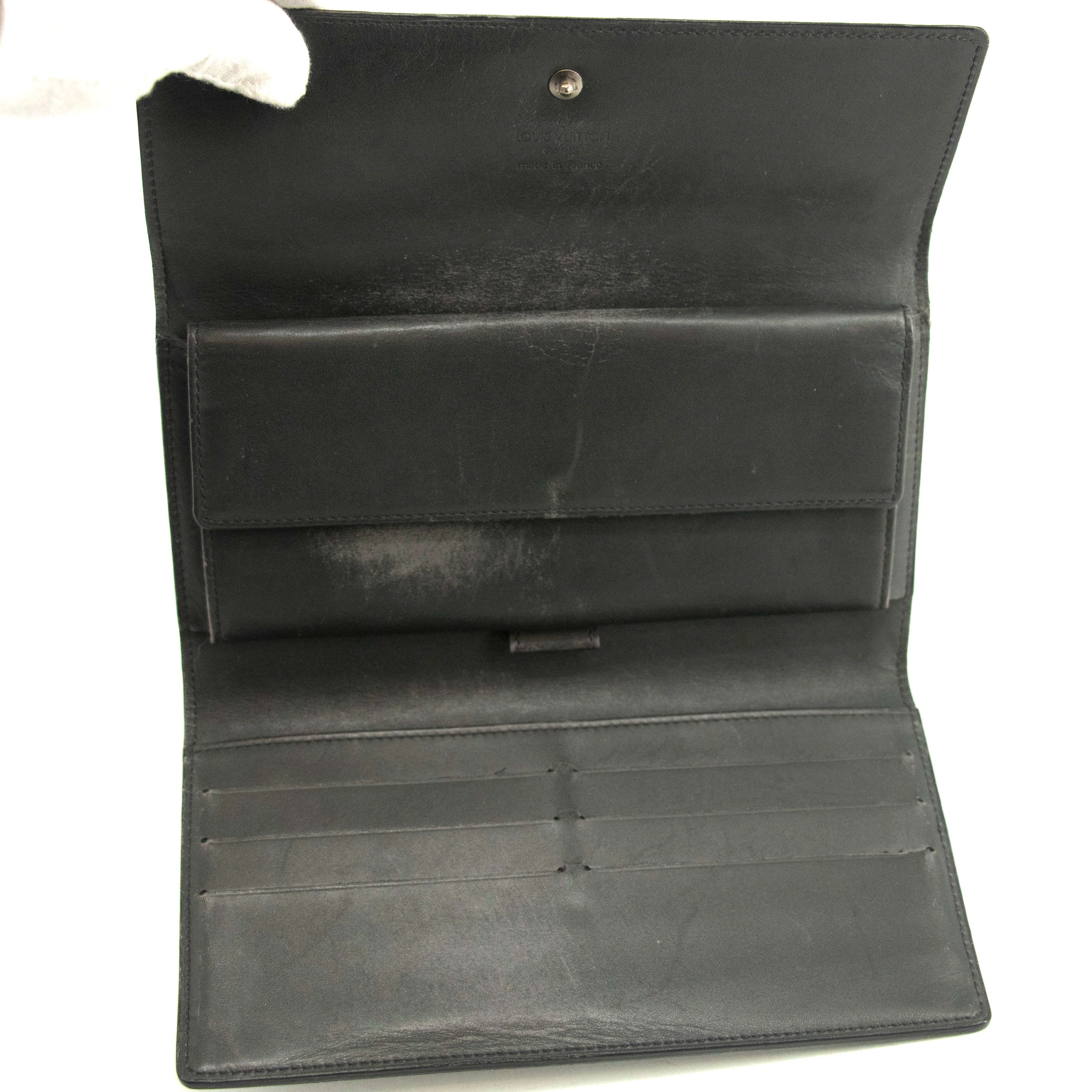 Bolt Boutique Louis Vuitton Grey Vernis International Long Wallet #3931 — back view