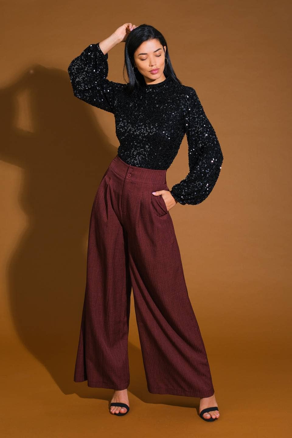 KADOU BOUTIQUE Black Sequin Top — back view
