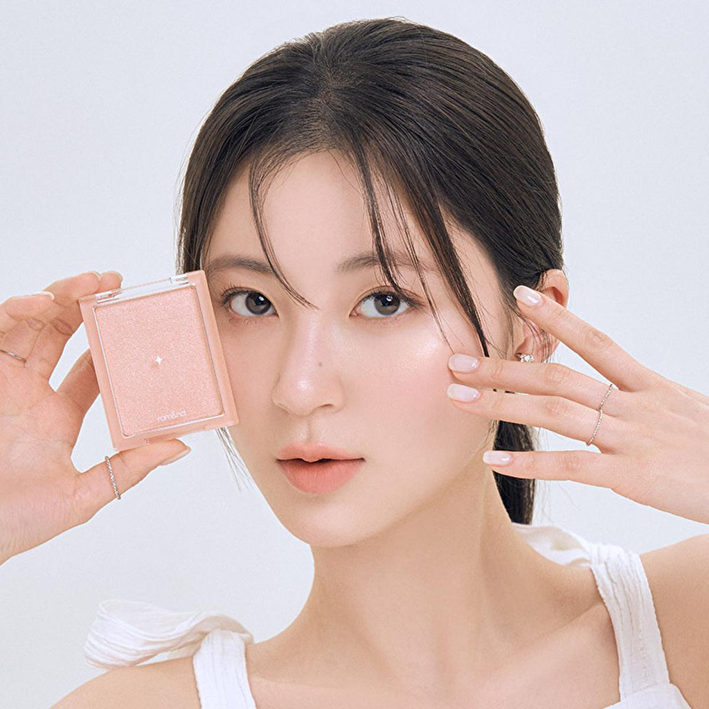 rom&nd See-Through Veillighter Highlighter for Natural Glow - Buildable, Lightweight Makeup