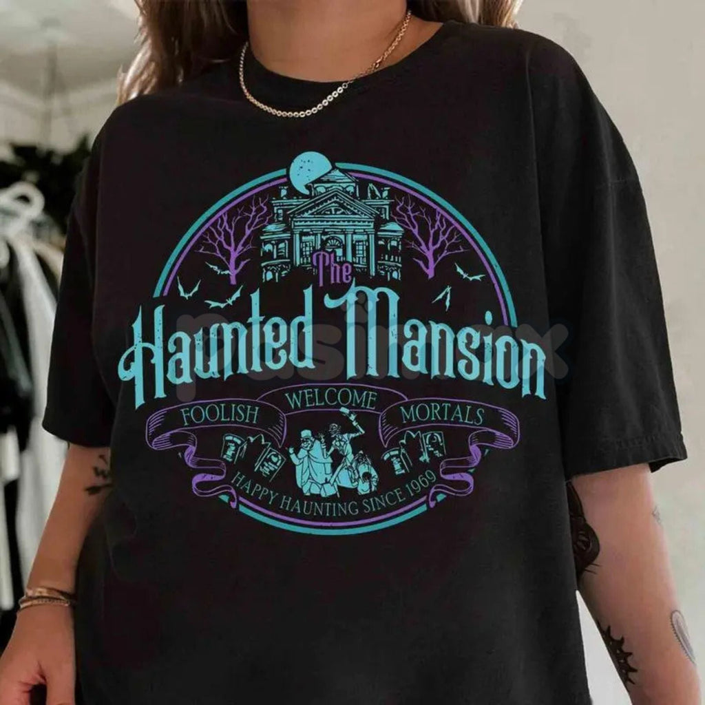 Pasimax Vintage Haunted Mansion Hitchhiking Ghosts T-Shirt - Retro Halloween "Welcome Foolish Mortals" Tee, Premium 100% Cott